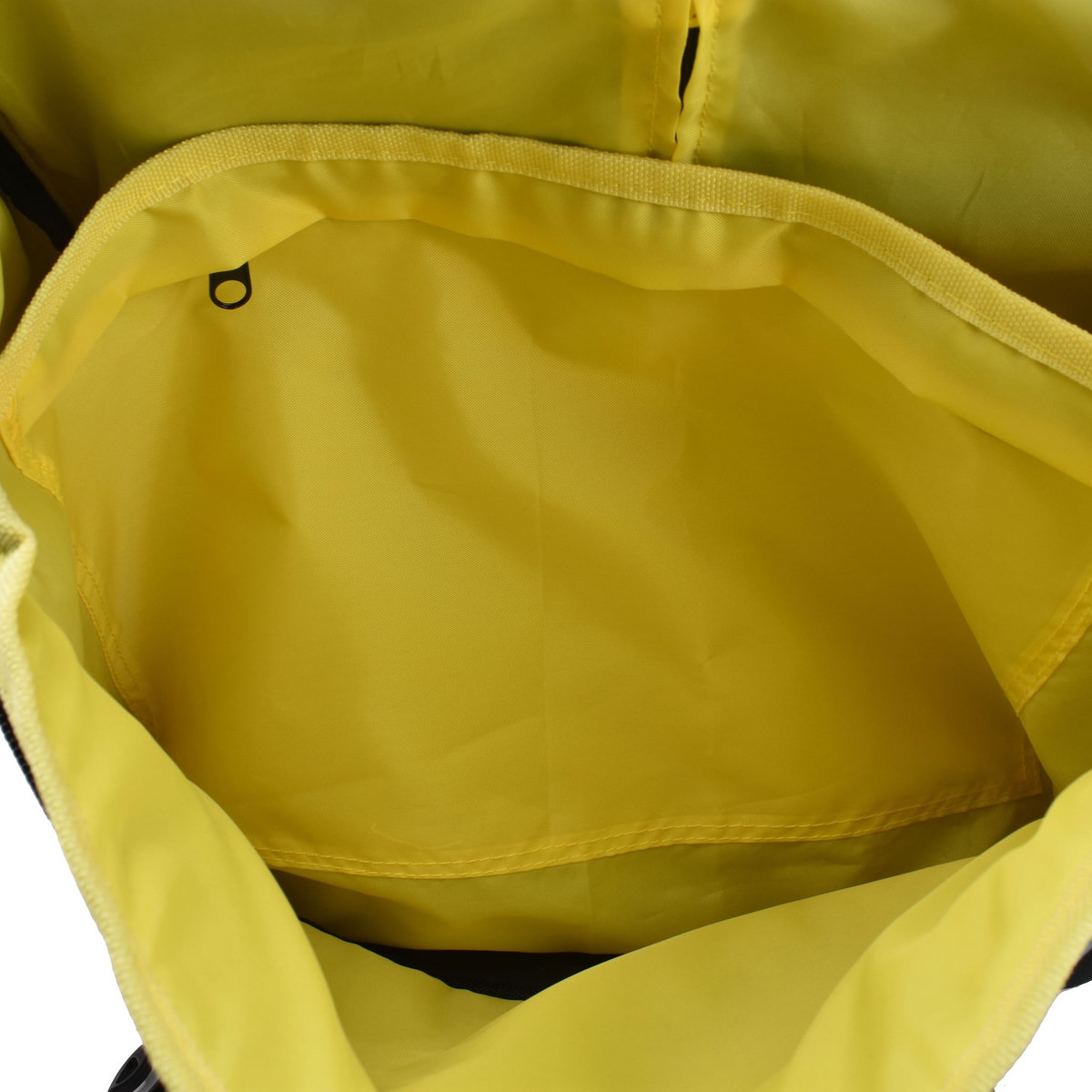 AUCHAN Cartable à roulettes 36 cm Premium brillant dans le noir polyester DINO STREET CODE noir et jaune