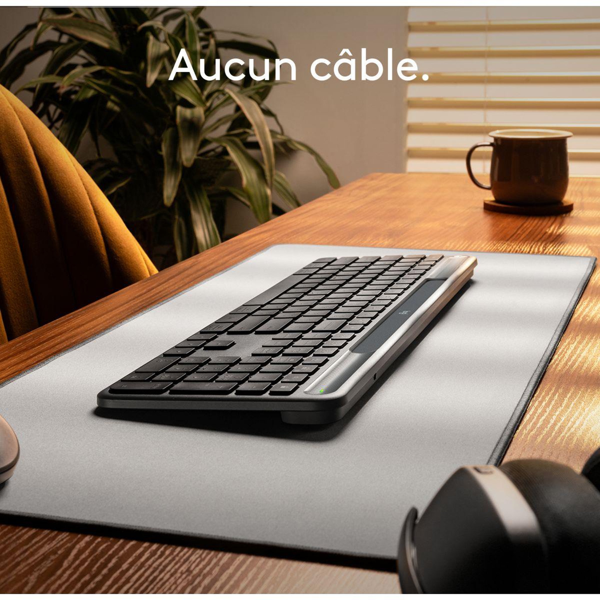 Voir la diapositive 4 : Logitech Clavier sans fil signature slim solar+