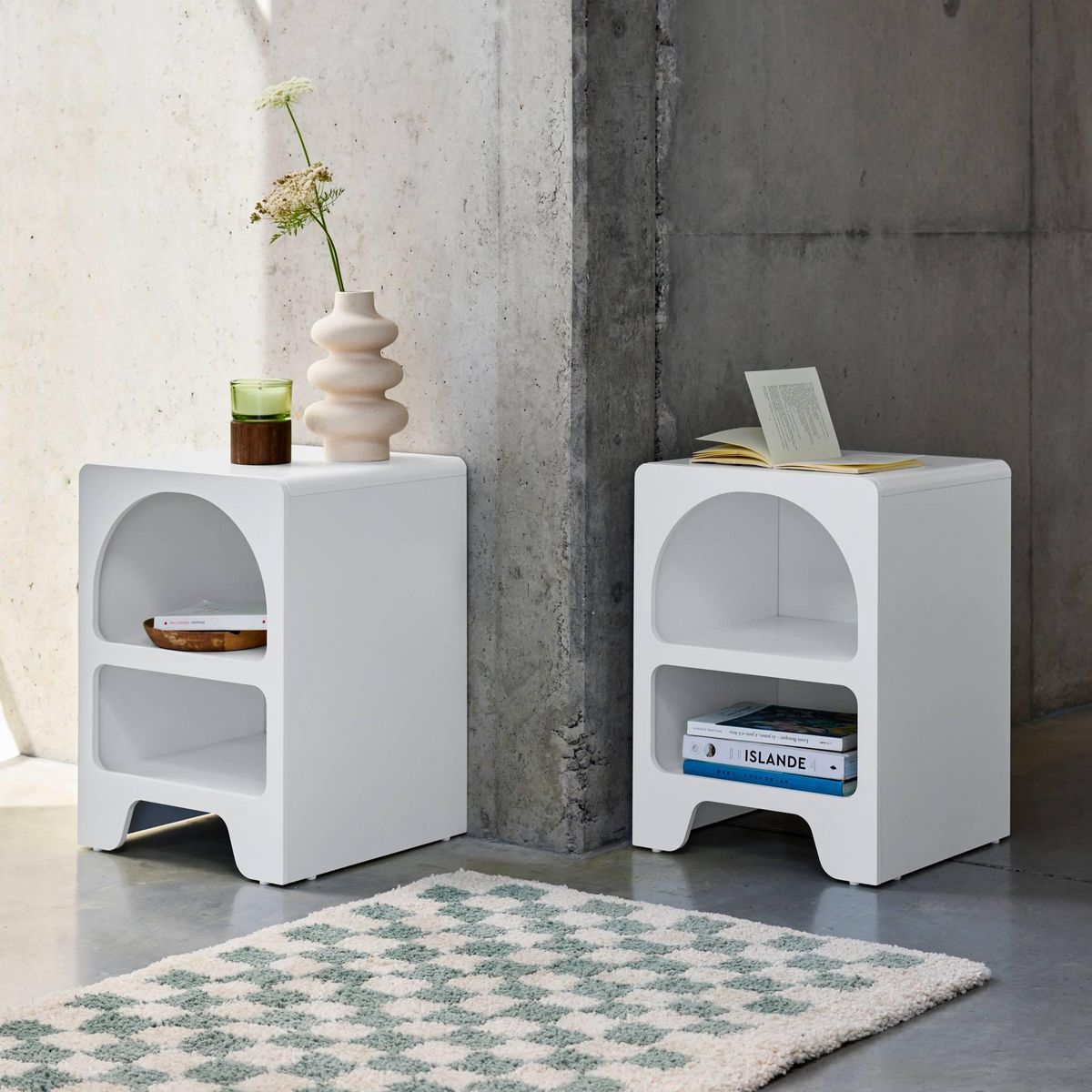 SWEEEK Table de chevet organique effet bois blanc. plusieurs niches 2 compartiments de rangement (lot de 2)