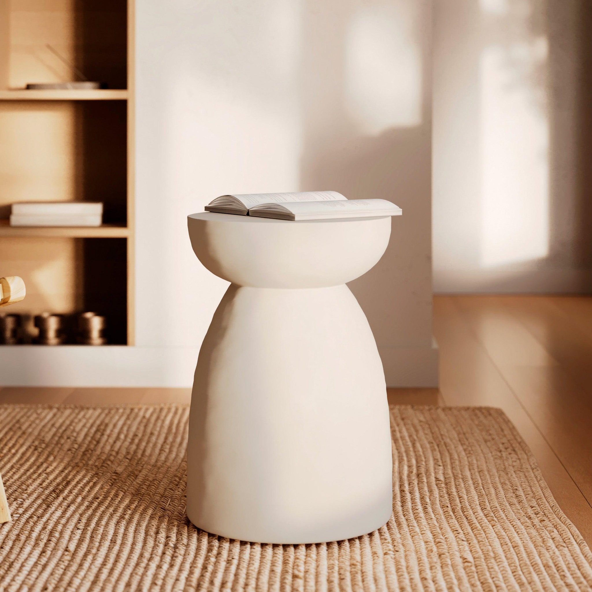 Voir la diapositive 2 : MAISON PAVANE Table d'appoint ronde blanche en fibre d'argile effet béton d35 cm-capri