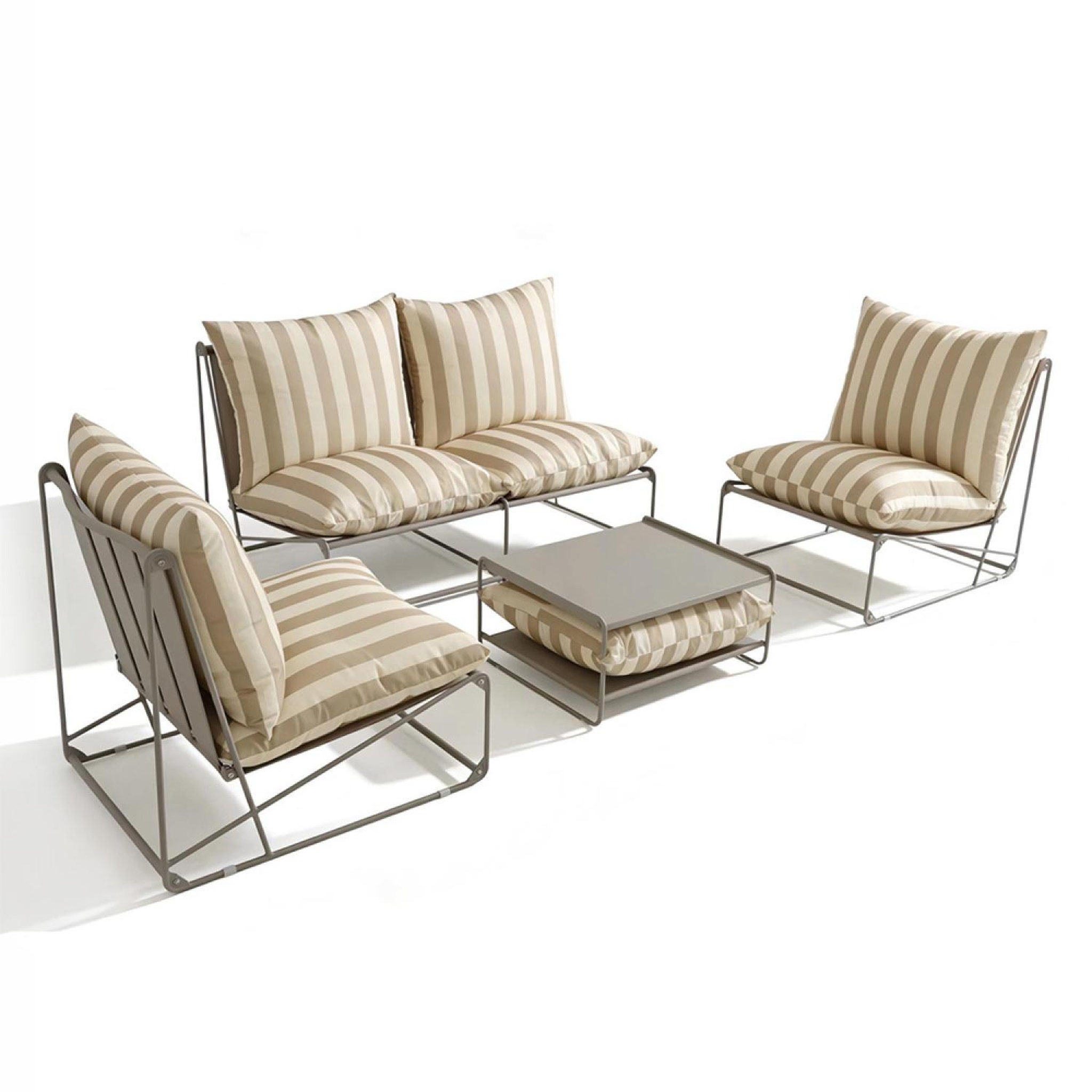 CONCEPT USINE Salon de jardin 4 places à rayures taupe et beige avec table basse andria