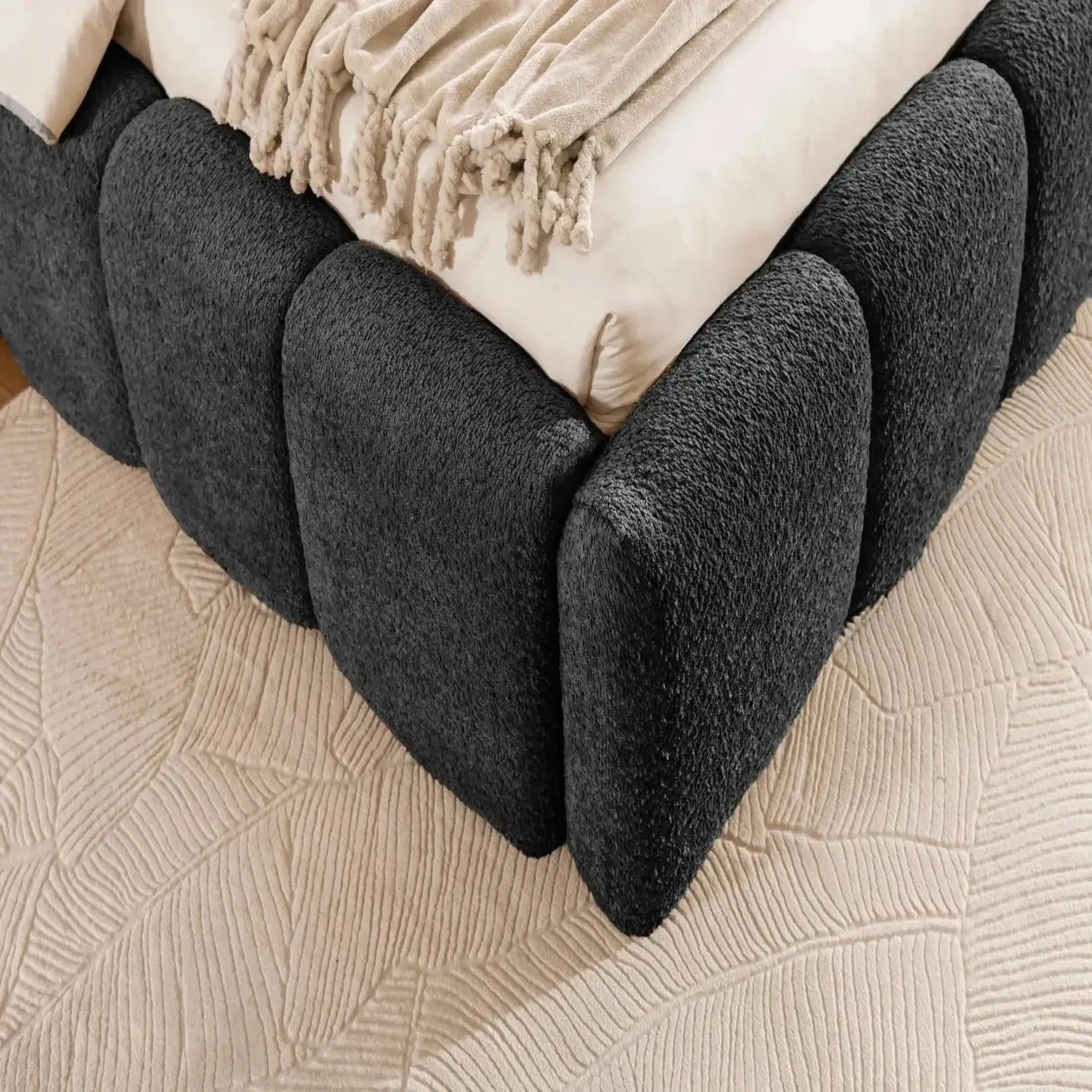Voir la diapositive 5 : CASANOVA PARIS Elise - lit coffre tissu bouclette