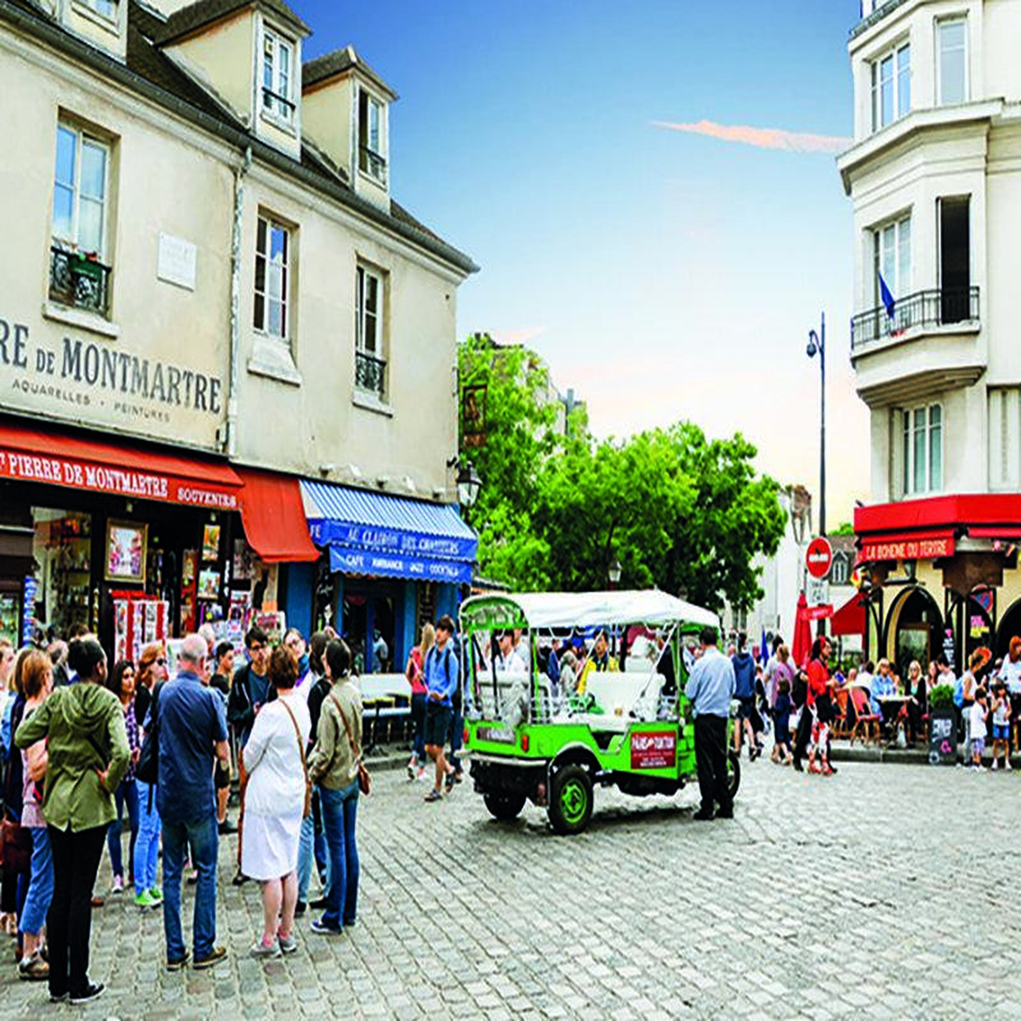 Voir la diapositive 3 : Smartbox Balade dans le Paris du cinéma pour 5 personnes - Coffret Cadeau Sport & Aventure
