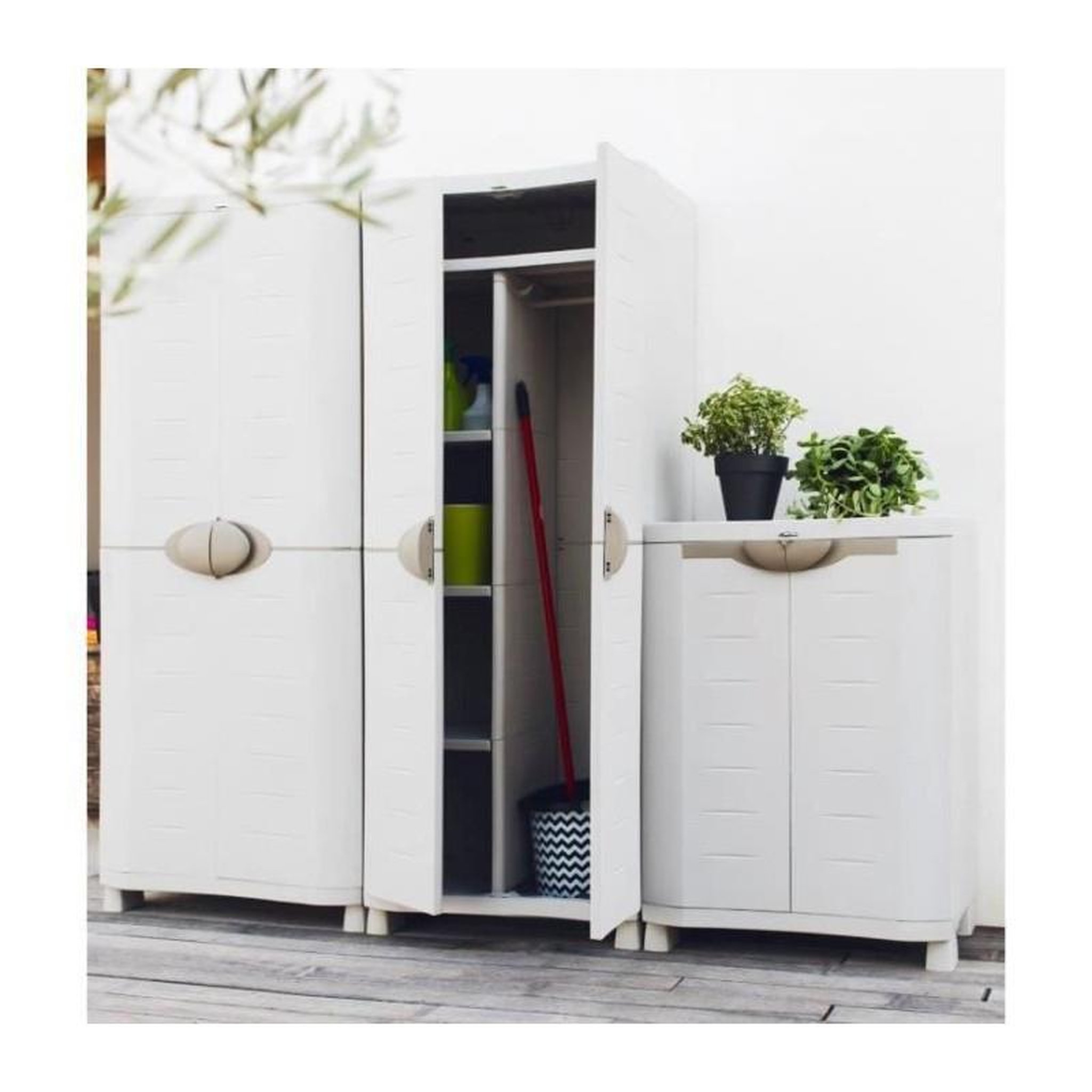 Voir la diapositive 2 : PLASTIKEN SPACESAVER 90 PLASTIKEN Armoire basse 2 portes avec etageres - l 90 x p 45 x h 100 cm - Gamme Space SAVER - Interieur et Exterie