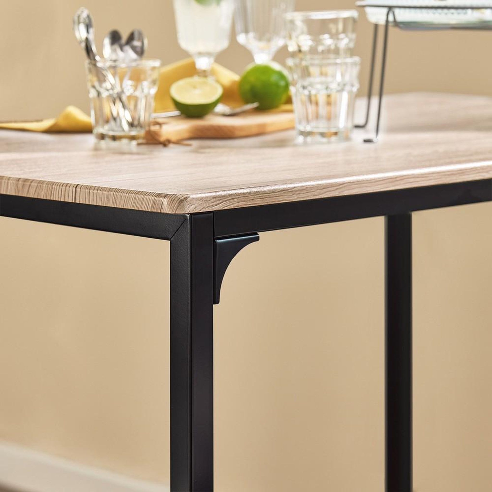 Voir la diapositive 6 : SOBUY SoBuy - Ensemble Table Et 4 Tabourets - Industriel - OGT11