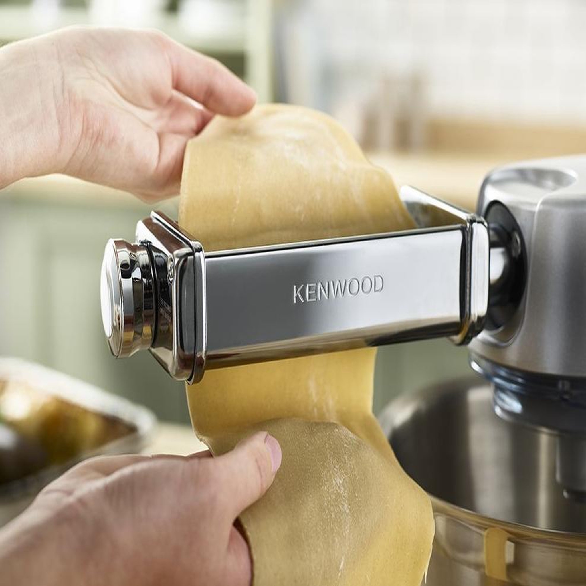 Voir la diapositive 4 : KENWOOD Laminoir à pâtes inox pour robots kmix, chef & chef xl - kax980me