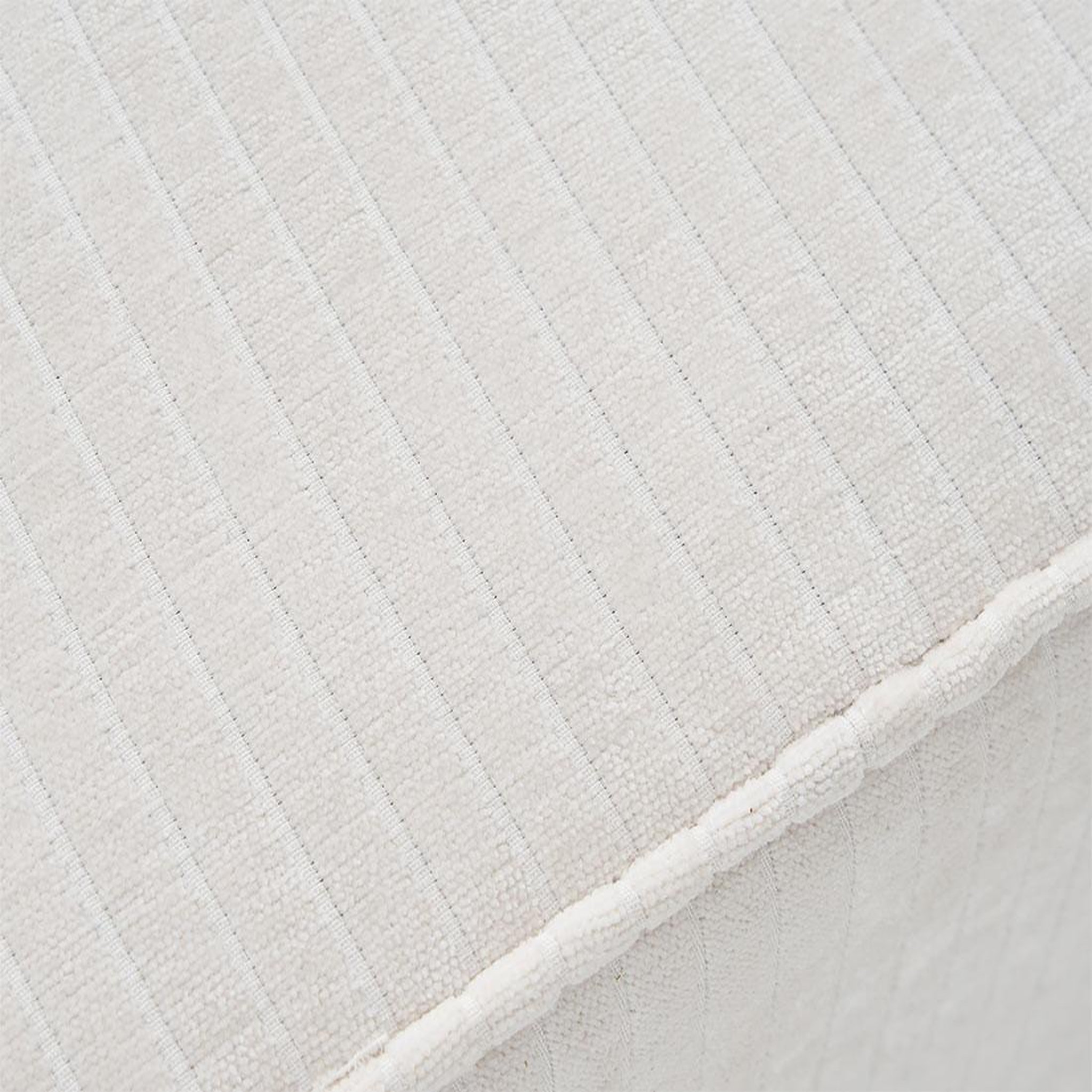 Voir la diapositive 5 : BEST MOBILIER Topaze - pouf - en velours côtelé plat