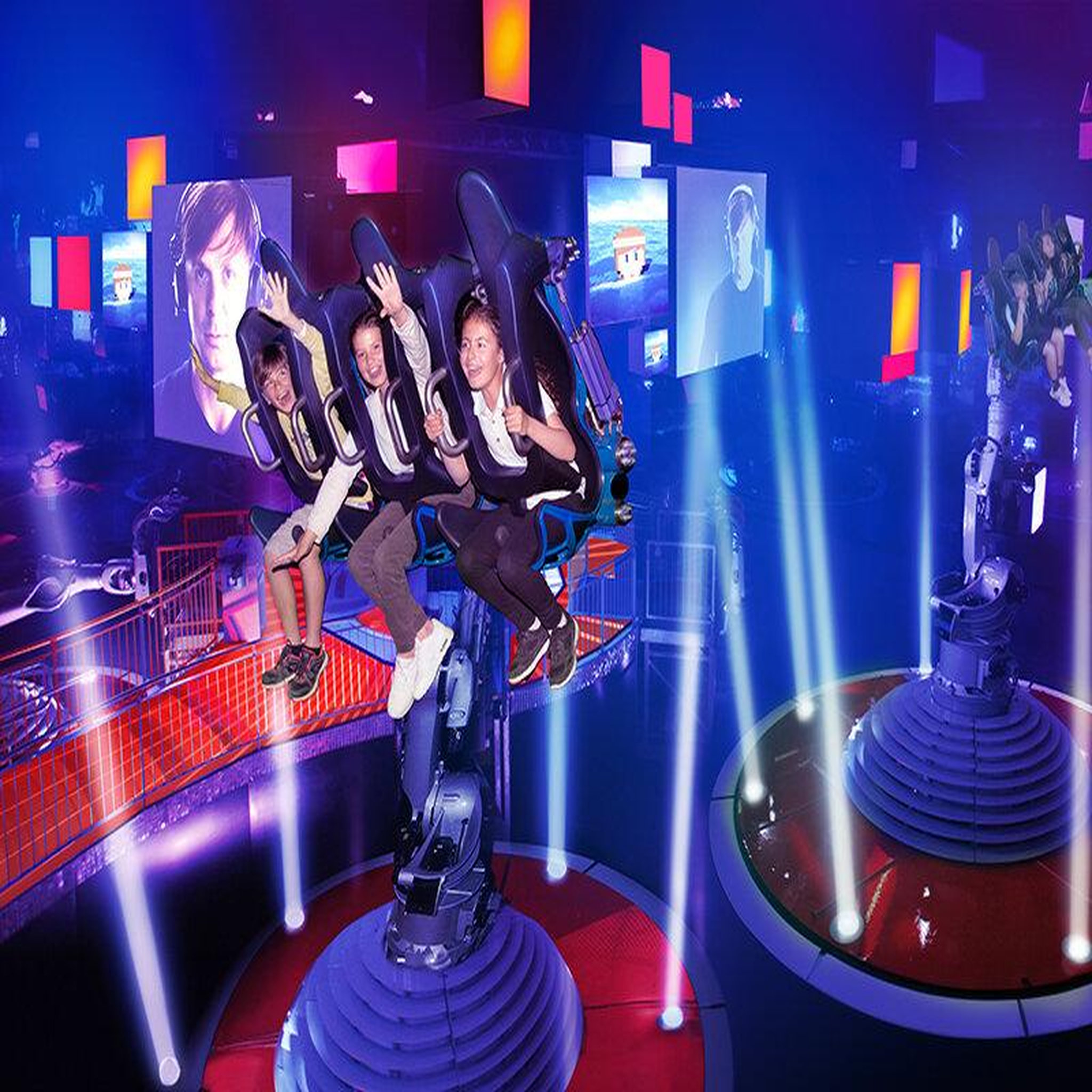 Voir la diapositive 5 : Smartbox Journée au futuroscope en 2026 : 4 billets en famille - coffret cadeau multi-thèmes