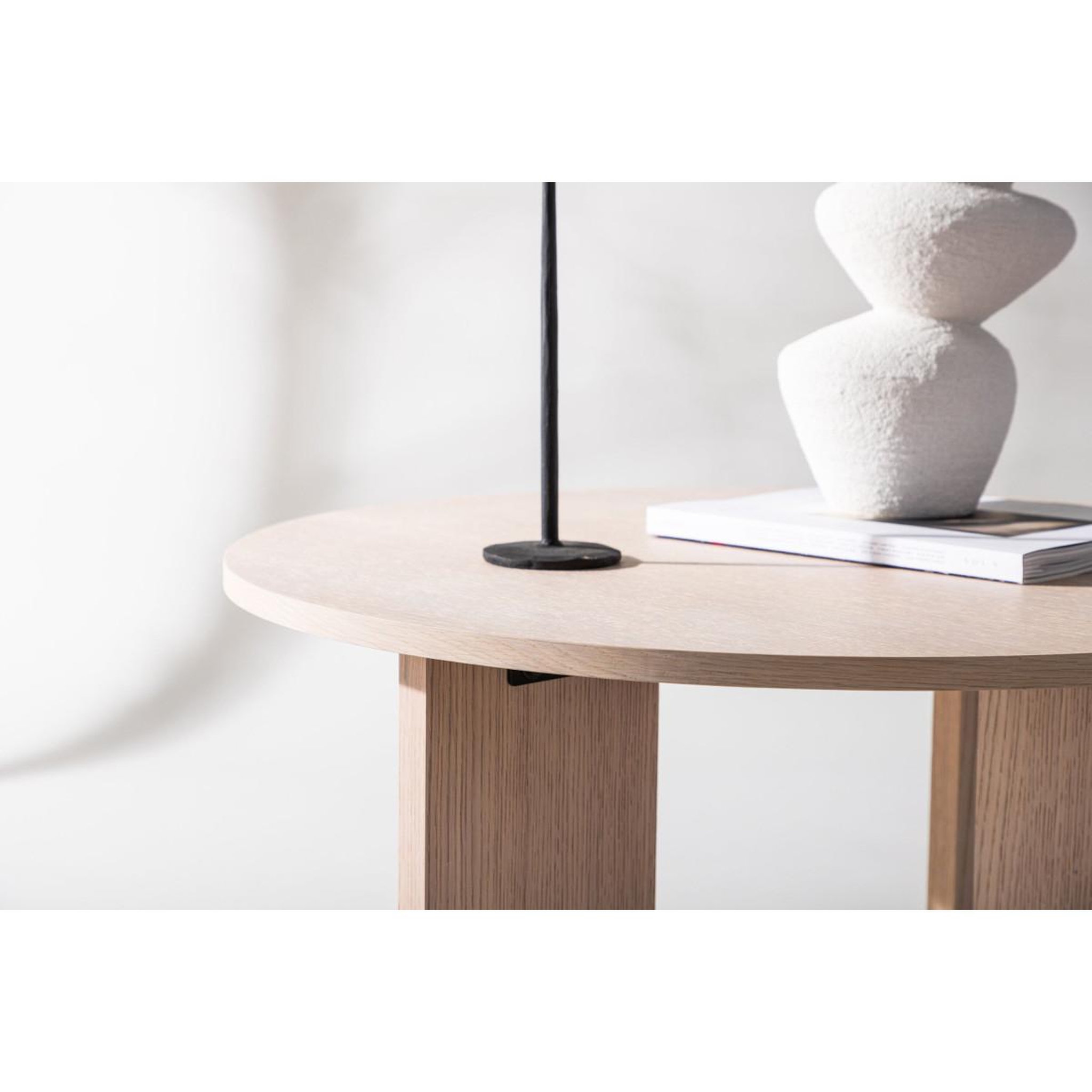 Voir la diapositive 5 : Paris Prix Table basse ronde design  askeron  80cm naturel