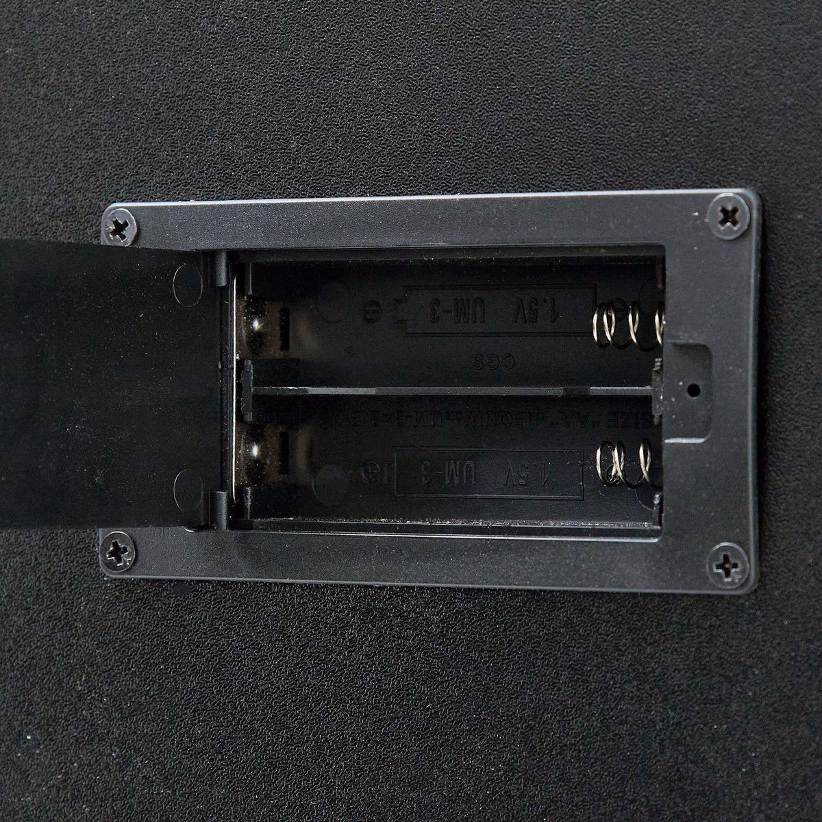 ATMOSPHERA Horloge effet rétro MICHEL - Vert