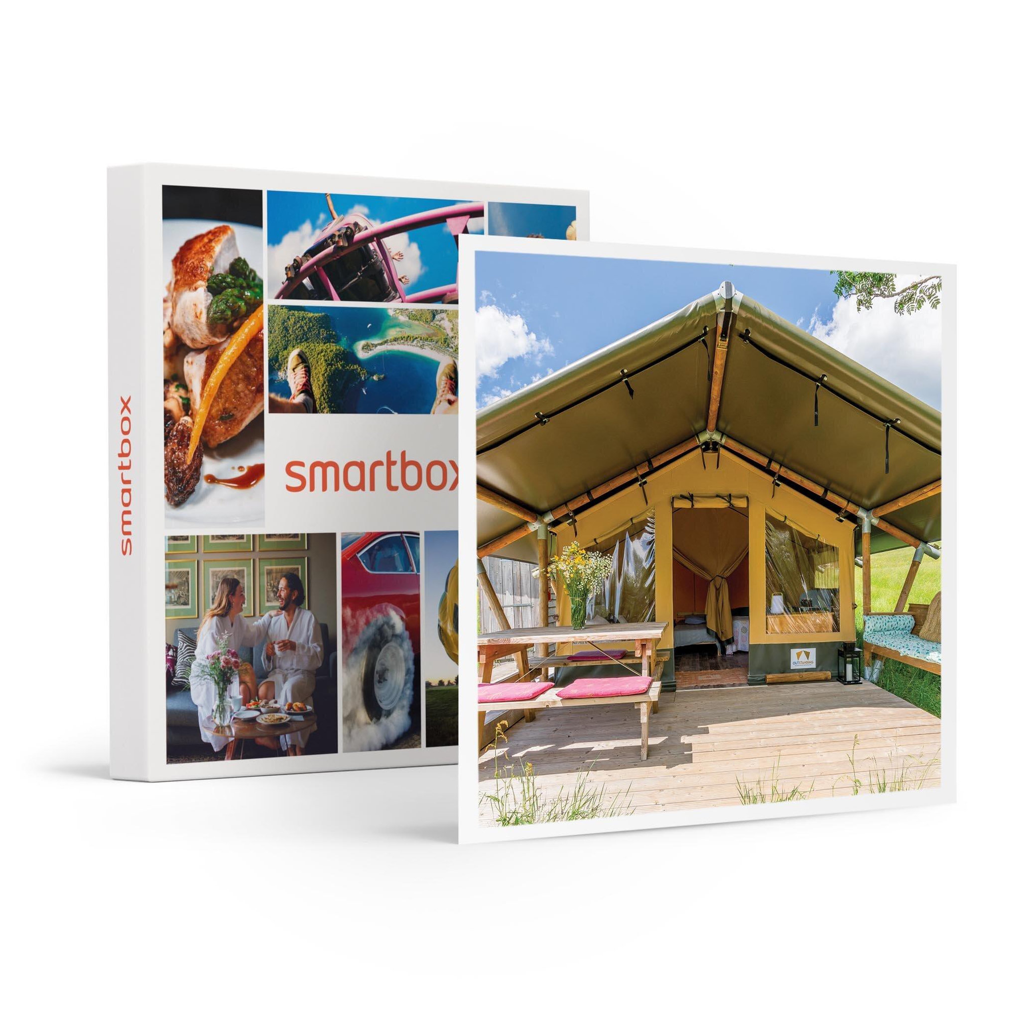 Voir la diapositive 1 : Smartbox Séjour en famille de 3 jours en tente lodge avec séance de sauna à Chastreix - Coffret Cadeau Séjour