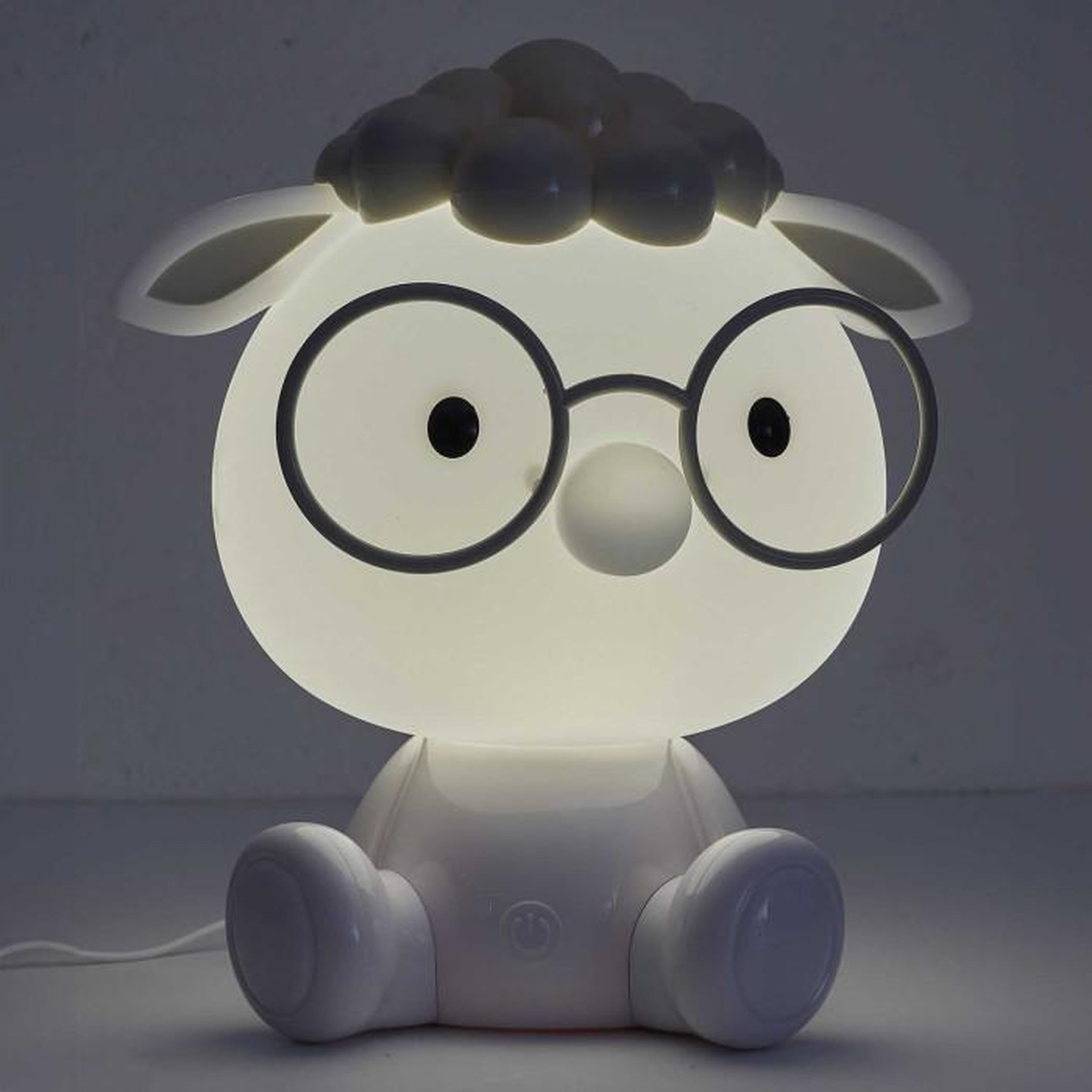 Voir la diapositive 5 : Paris Prix Veilleuse Enfant à LED  Mouton  25cm Blanc
