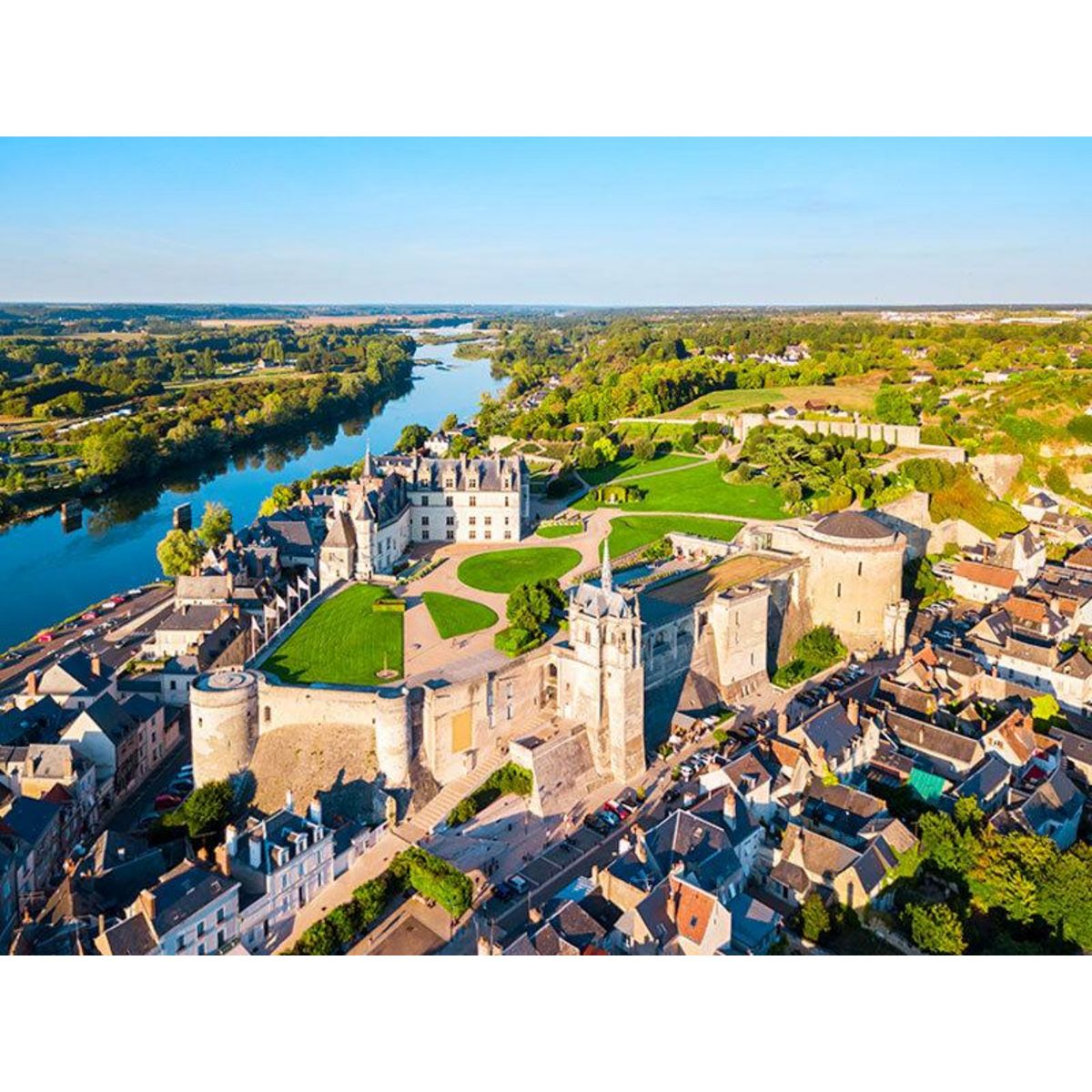 Smartbox Vol en montgolfière au-dessus du château d'Amboise en semaine - Coffret Cadeau Sport & Aventure