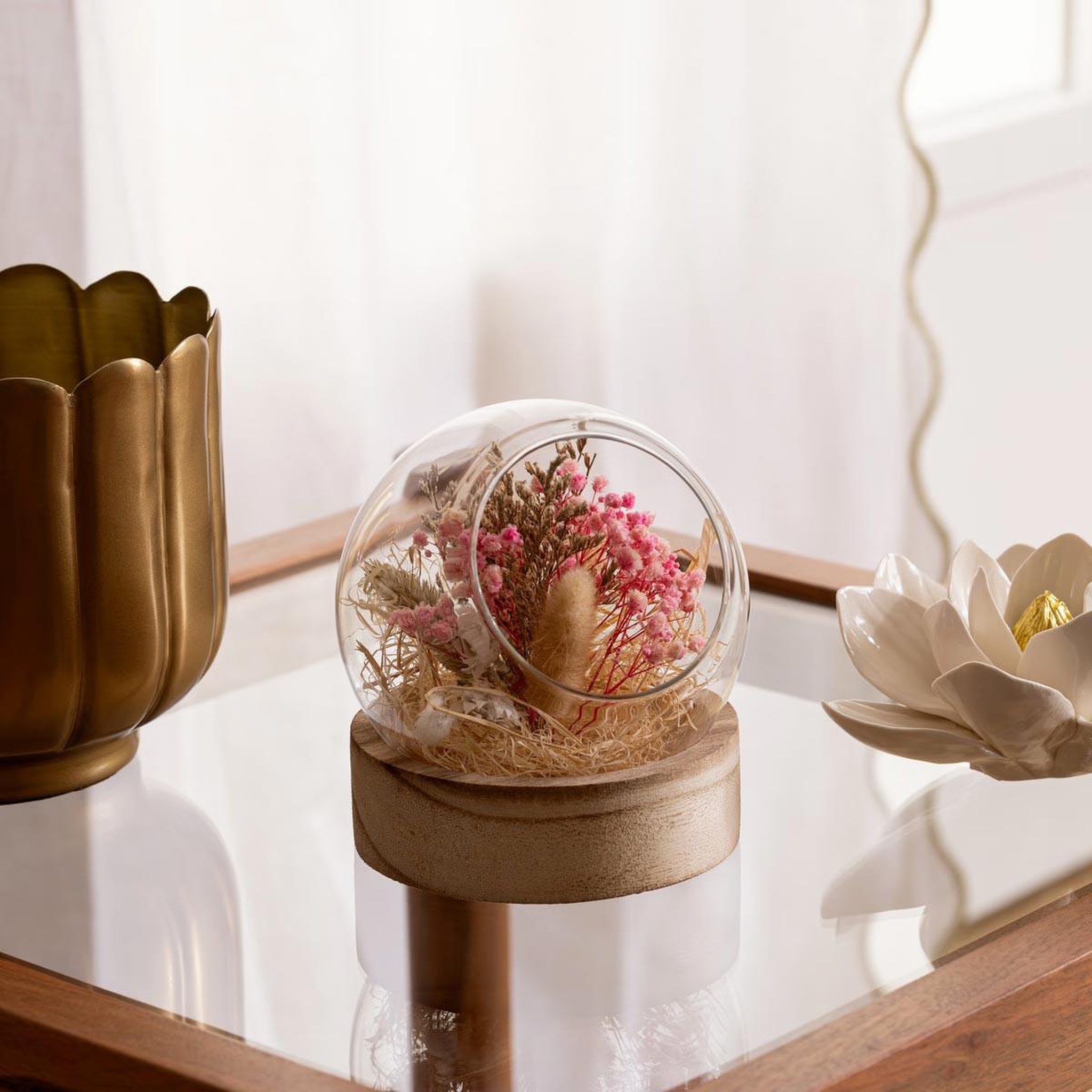 Voir la diapositive 3 : ATMOSPHERA Composition de fleurs naturelles  pria  13cm multicolore