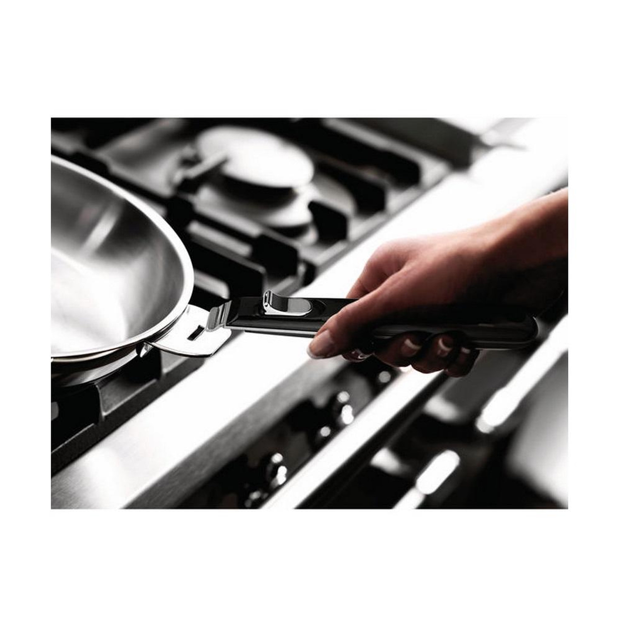 Voir la diapositive 4 : Lagostina Sauteuse inox 28 cm + couvercle - 12138032028