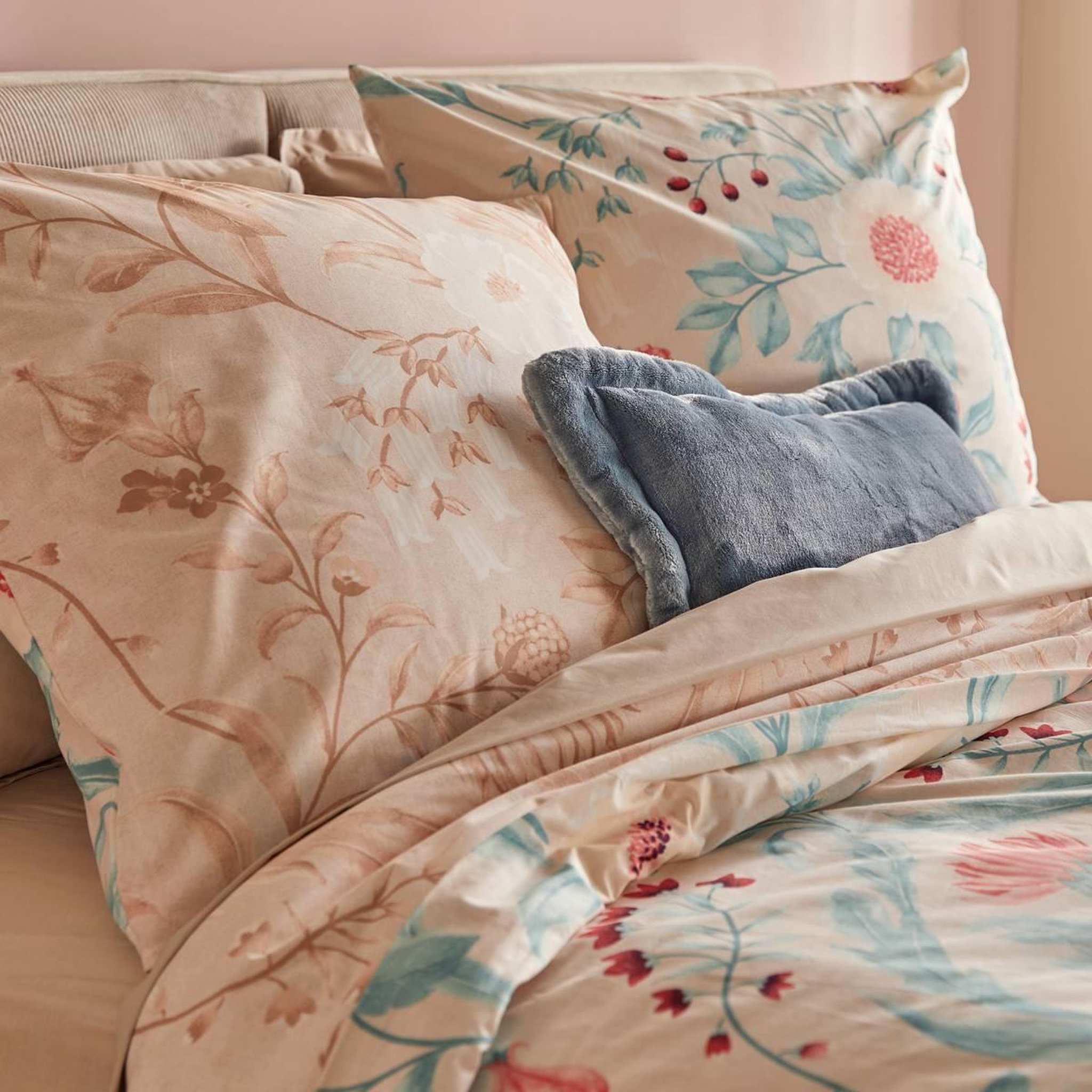 Voir la diapositive 2 : ATMOSPHERA Parure de lit 3 pièces  morris  240x220cm multicolore
