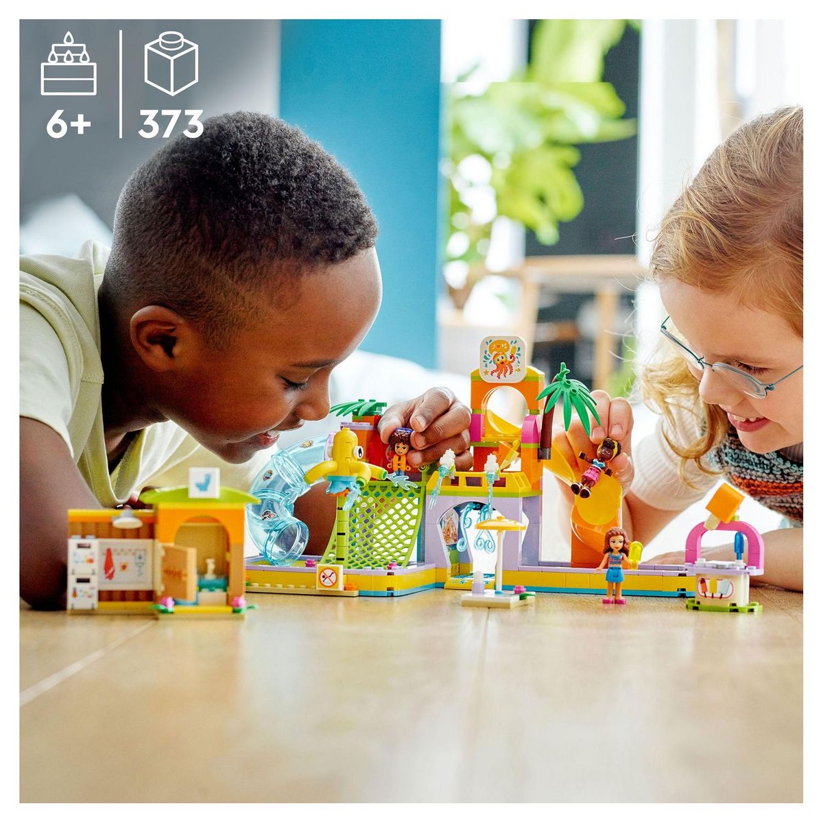 LEGO Friends 41720 Le Parc Aquatique, Jouet Heartlake City avec Mini-Poupées Olivia