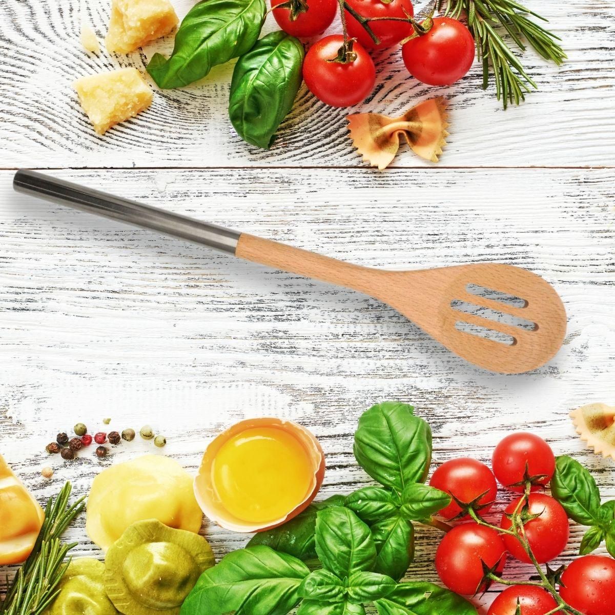 Fackelmann Cuillère en bois ajourée avec manche inox 34 cm en tout Fackelmann Boissellerie