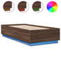 Voir la diapositive 2 : VIDAXL Cadre de lit avec LED sans matelas chene marron 90x200 cm