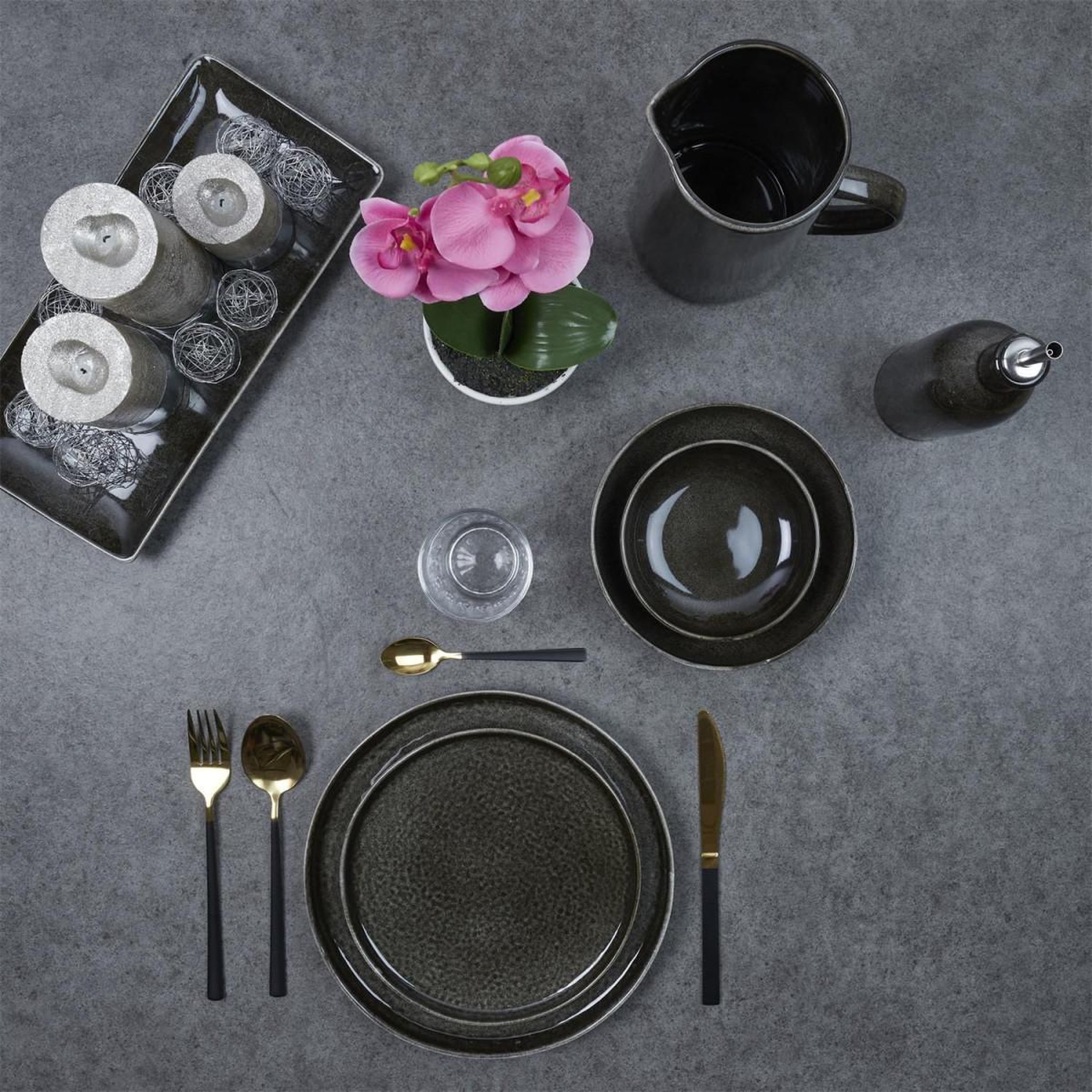 Voir la diapositive 2 : The Home Deco Factory Pichet à eau design  gancia  1,5l noir