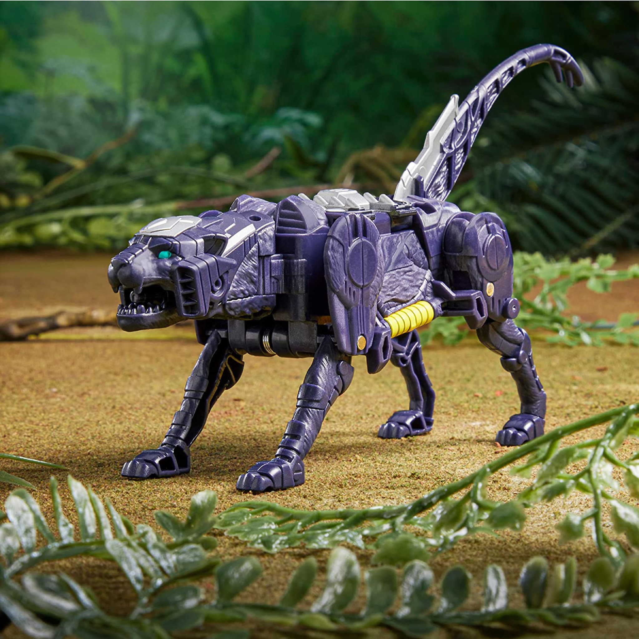 Voir la diapositive 7 : HASBRO Figurine Transformers: Rise of the Beasts Bumblebee