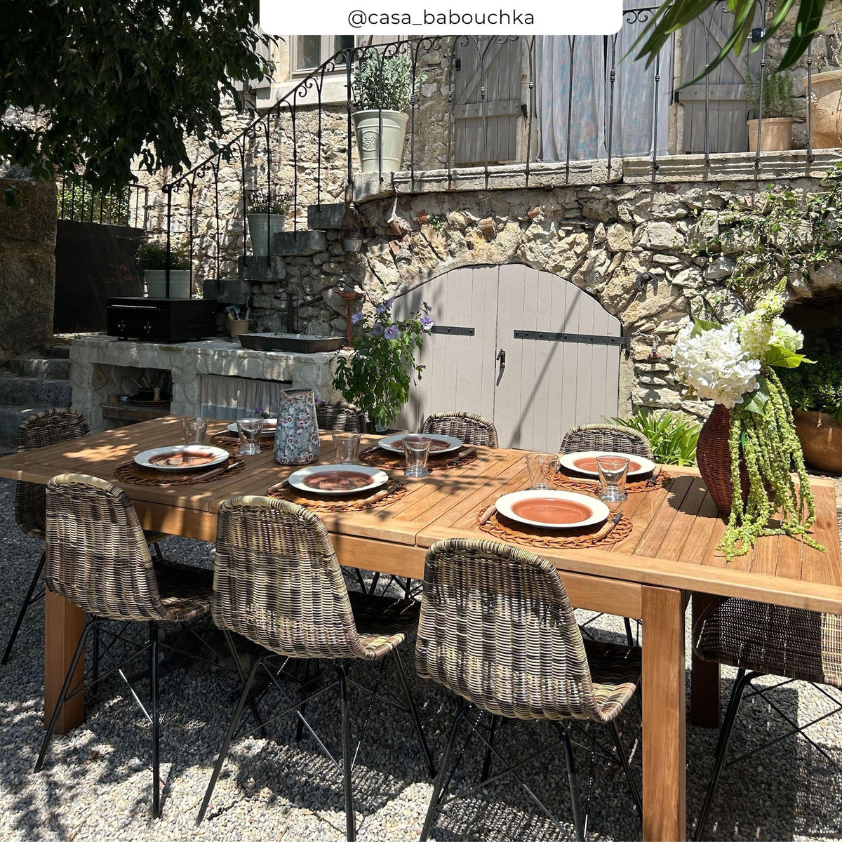 Rendez vous déco Table et chaises de jardin 8 personnes en bois et résine tressée-Tiptur