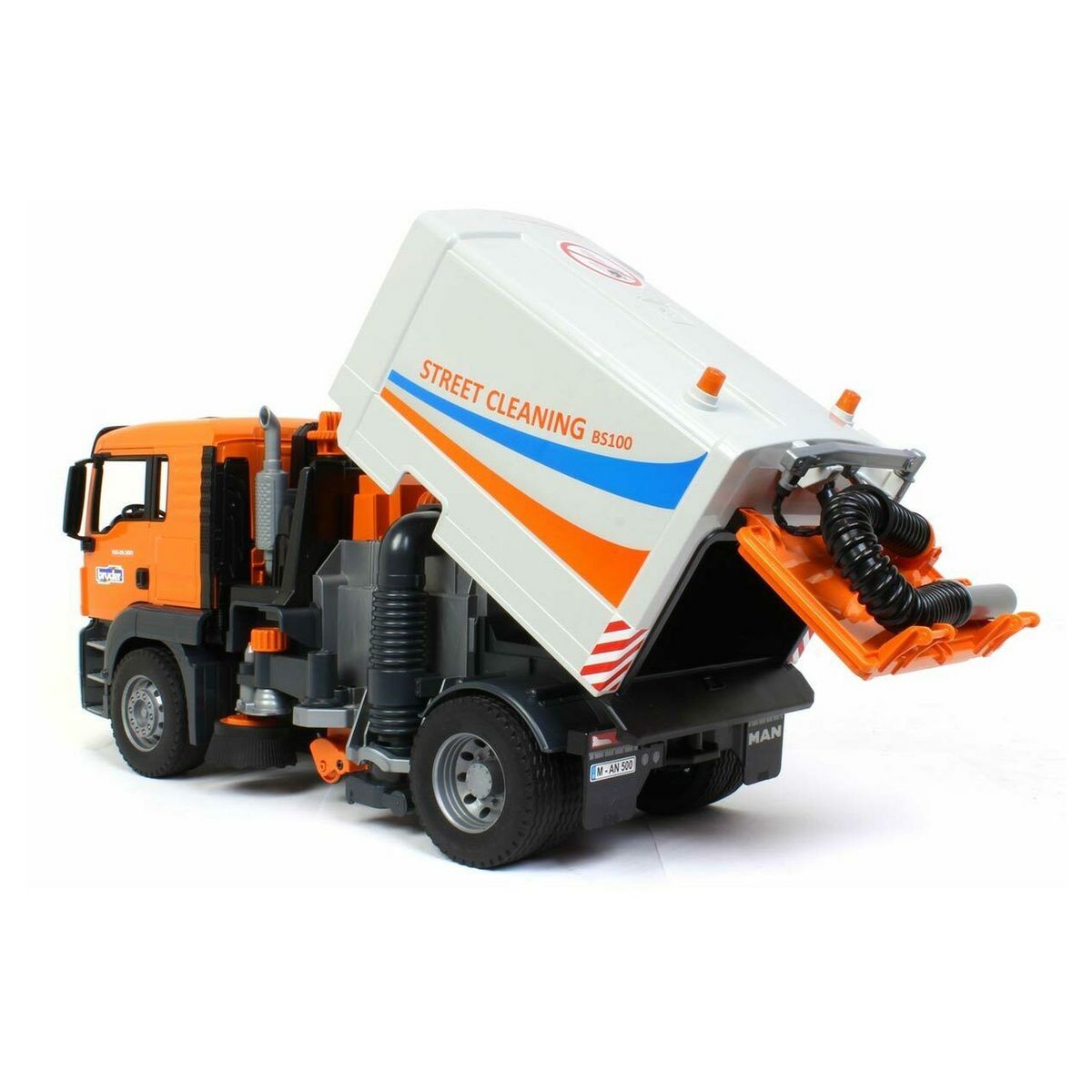 BRUDER Camion de nettoyage des rues MAN TGS 1/16e