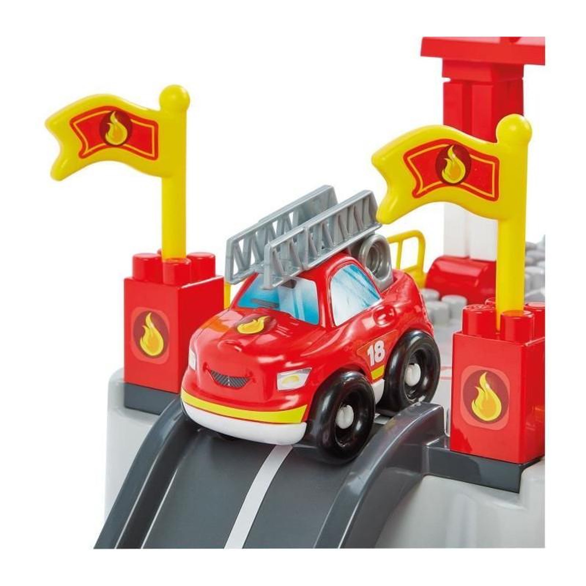 Voir la diapositive 6 : Ecoiffier ECOIFFIER Abrick 1349 - Baril circuit pompiers - 18 mois - Au feu les pompiers