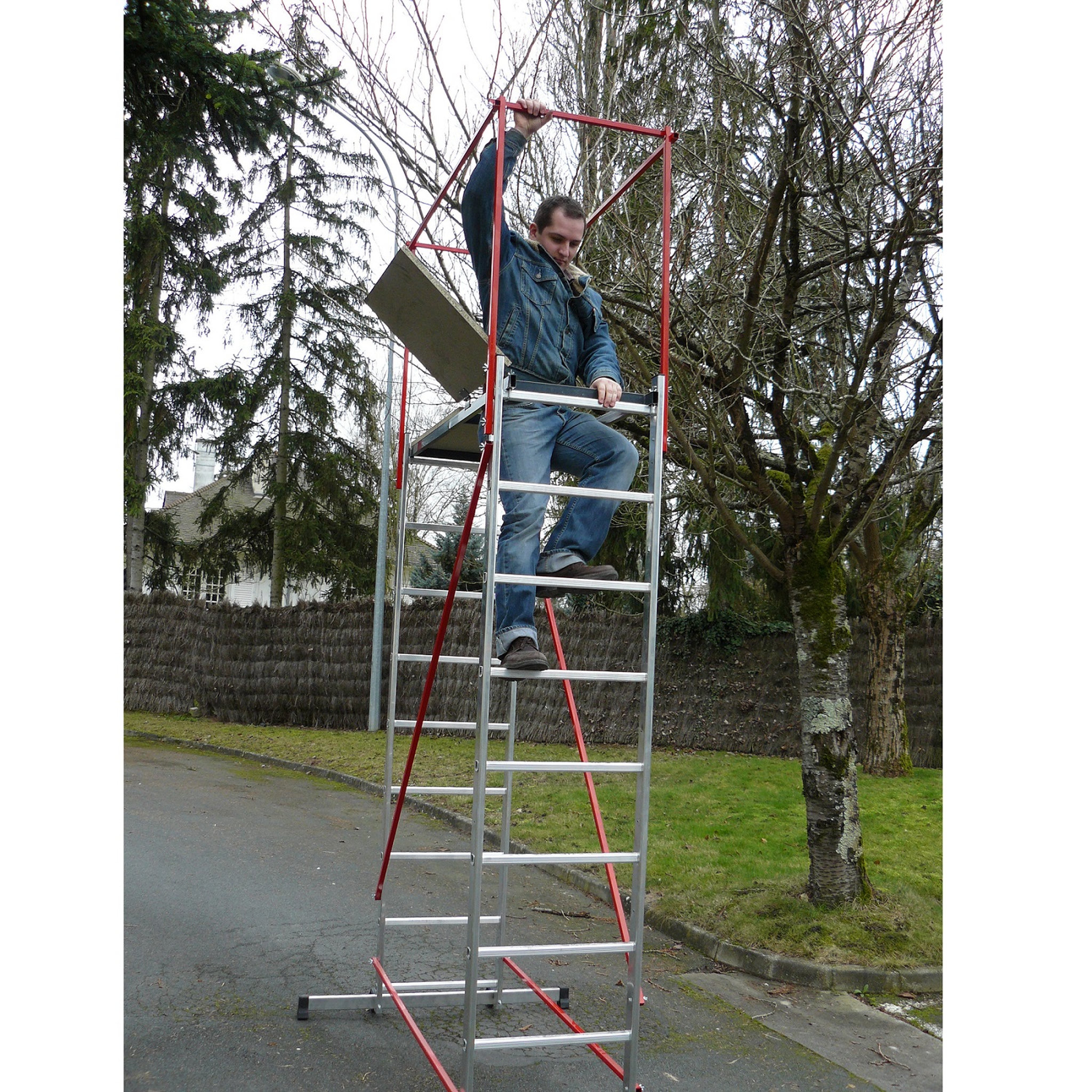 Voir la diapositive 2 : ESCALUX Echafaudage Nimbus 250 - 4,70 m