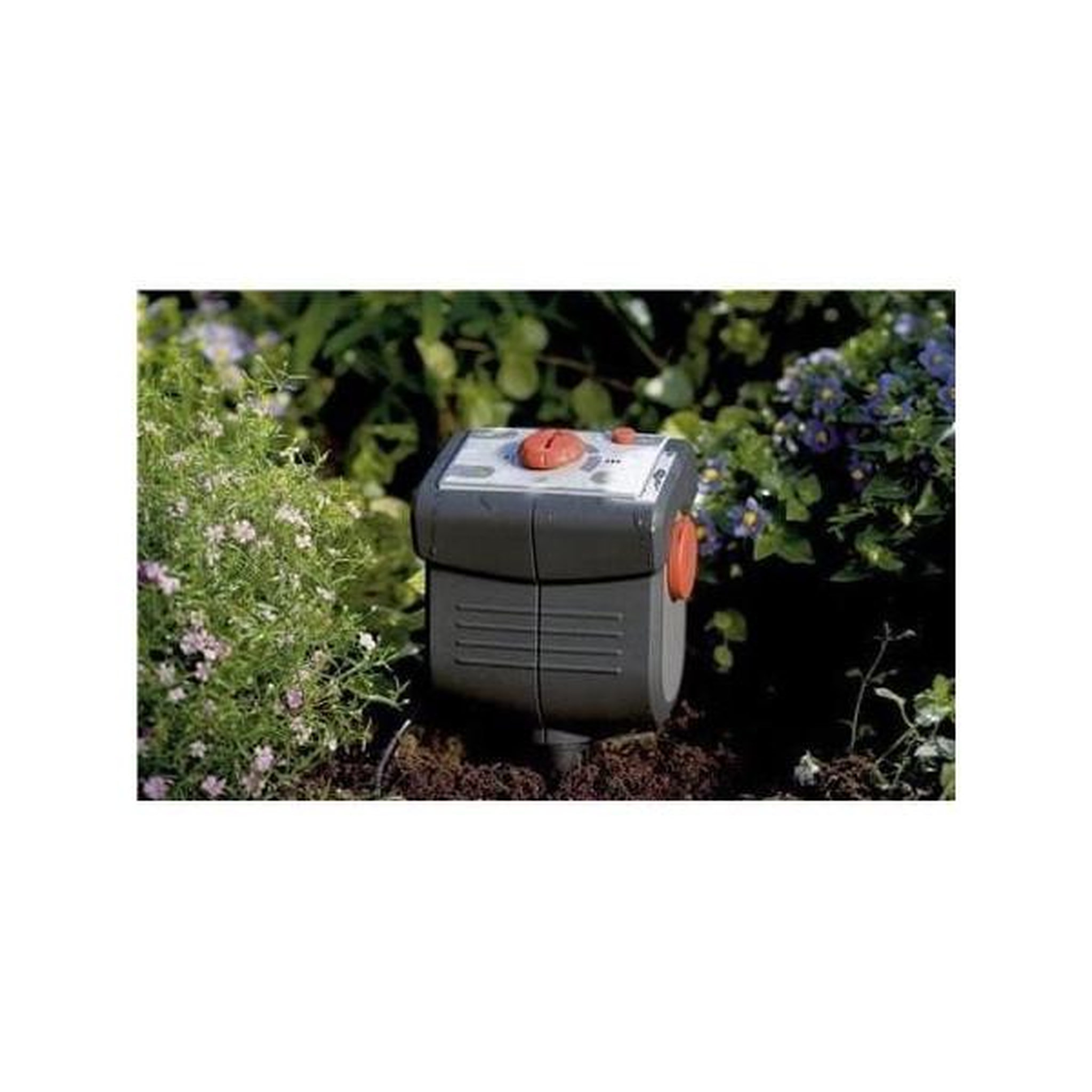 Voir la diapositive 3 : Gardena GARDENA Programmateur 6030 Classic – Ecran LCD – Systeme centralisé – Boîtier pour intérieur – Branchement sur 230V