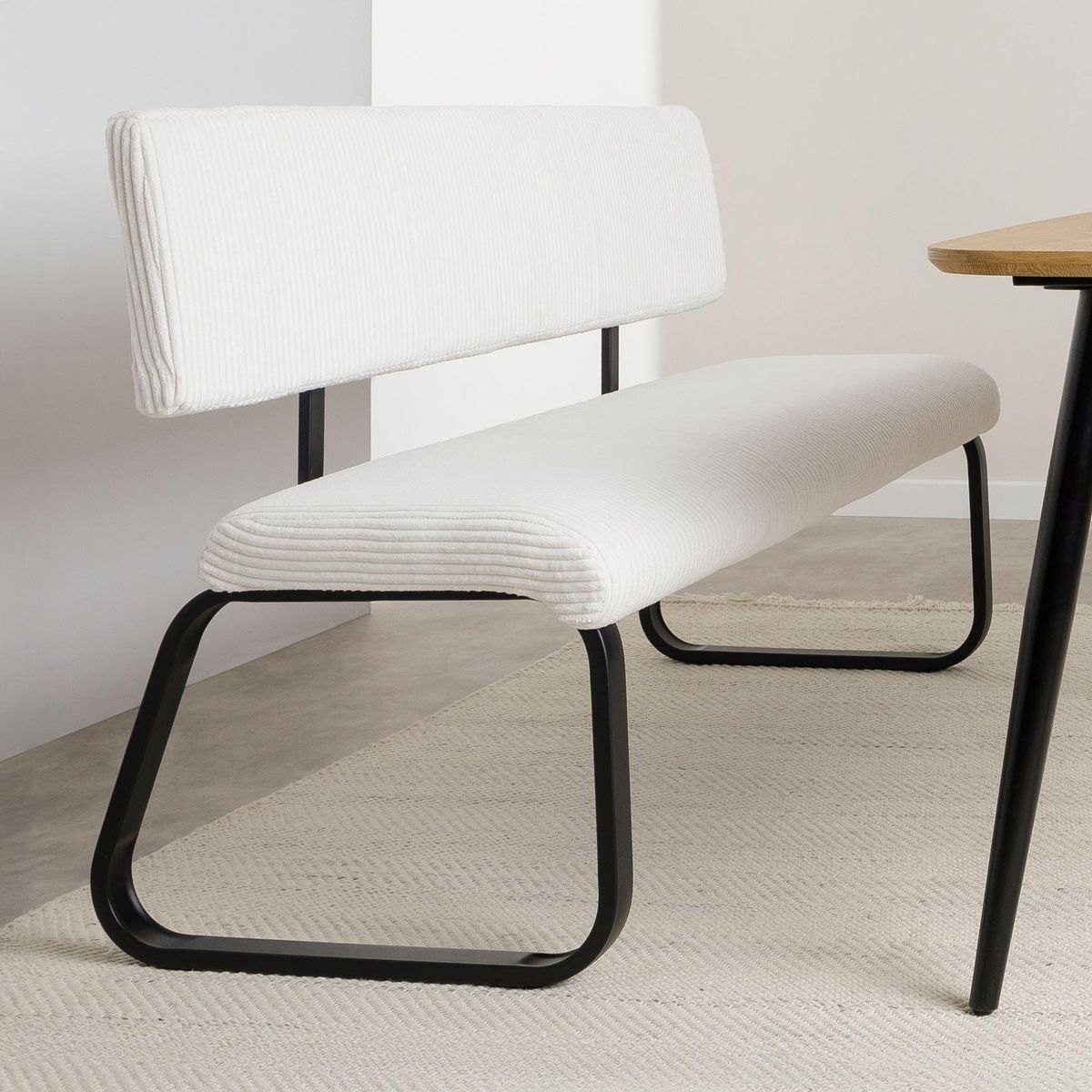 IDIMEX Banc de salle à manger MATESE L 135 cm en velours côtelé