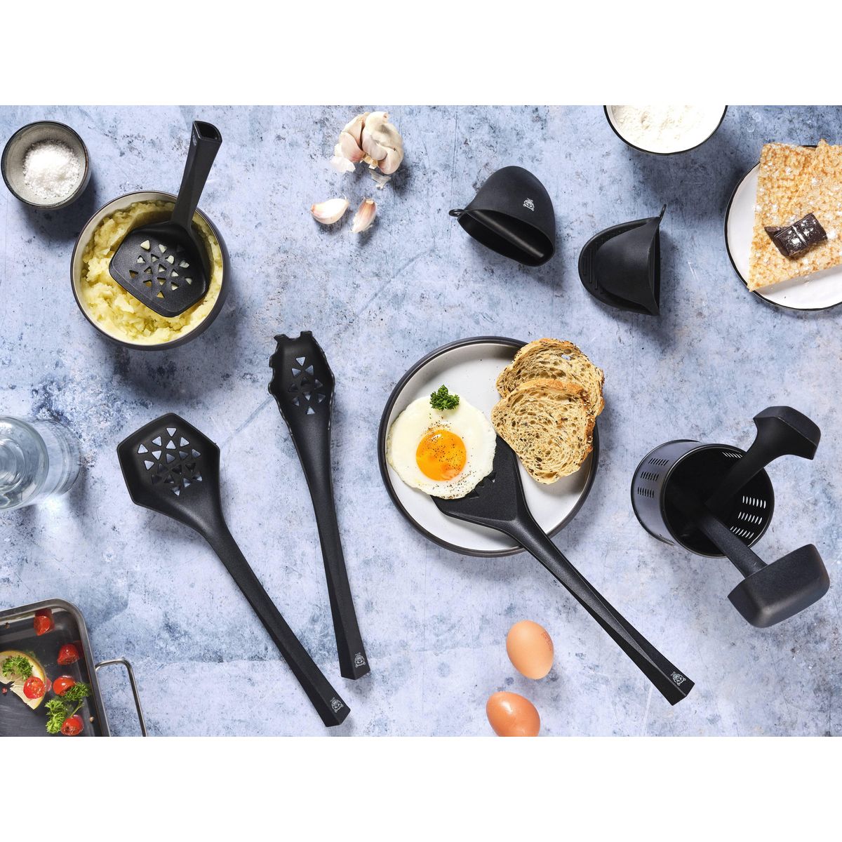 BJORN Set d'ustensiles de cuisine en thermoplastique JESPER - 9 pièces