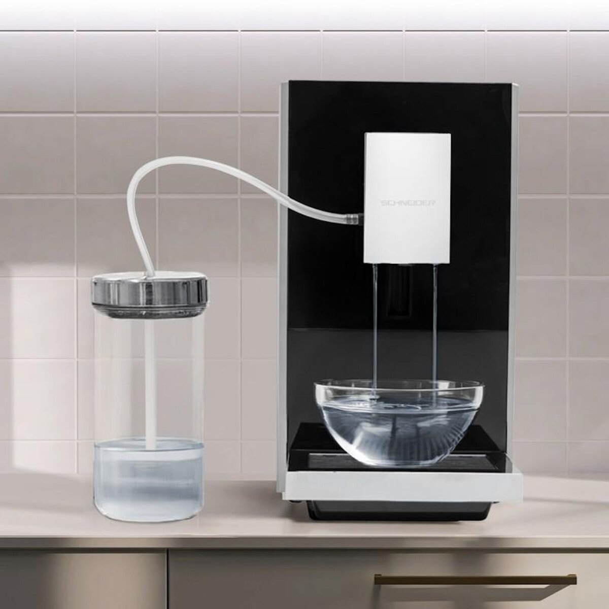 SCHNEIDER Schneider – Lumière Arabica – Machine à Café Automatique – Broyeur – Mousseur Lait