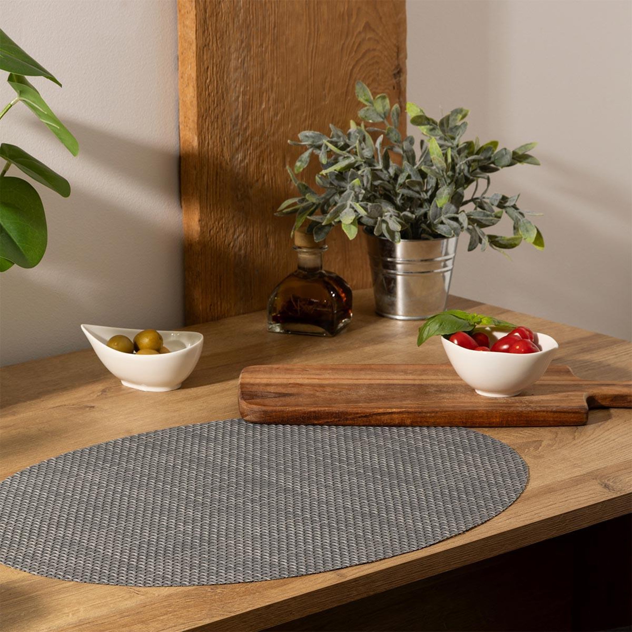 Voir la diapositive 3 : SECRET DE GOURMET Set de table ovale  maoli  35x48cm taupe