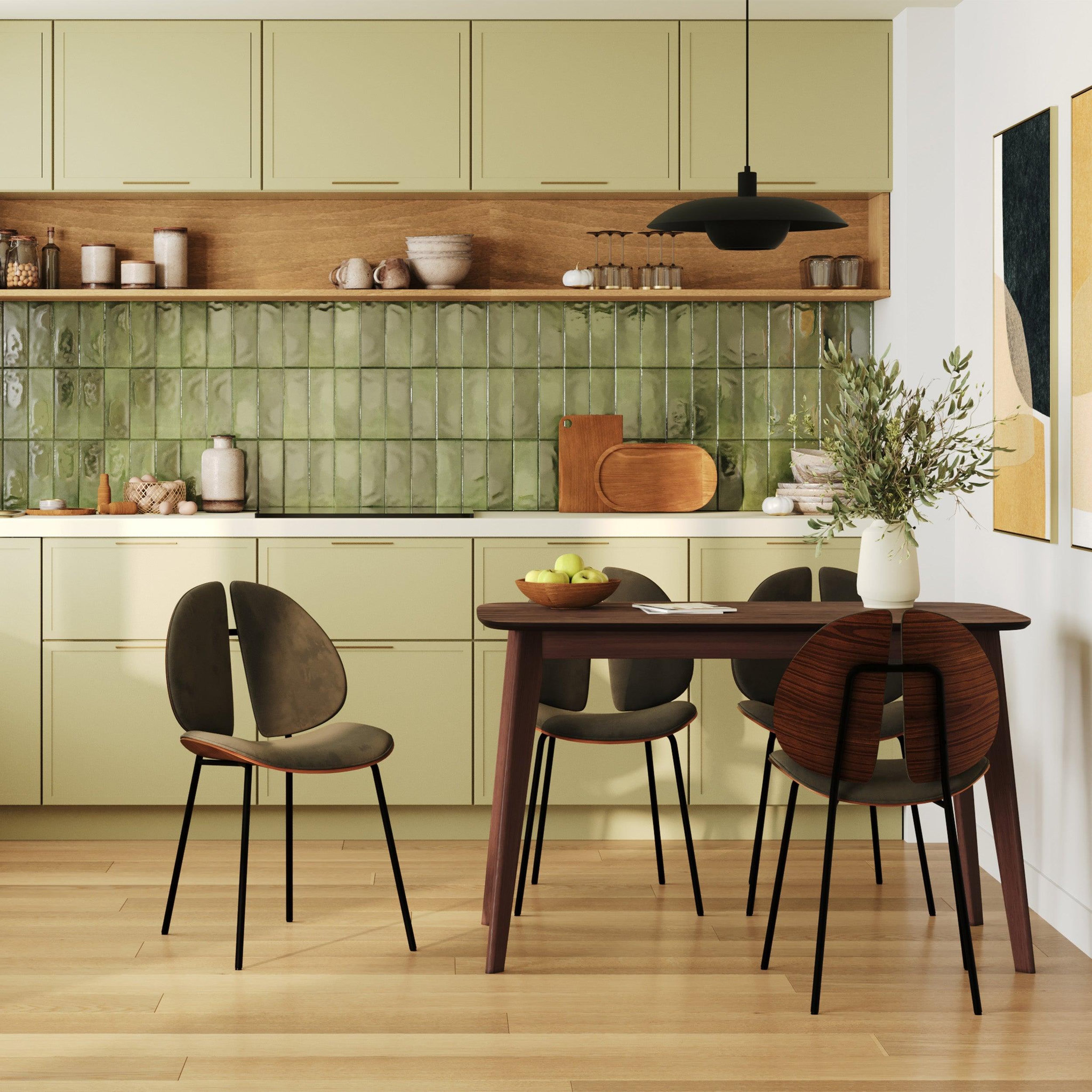 Voir la diapositive 5 : MAISON PAVANE Chaise en velours kaki et bois de noyer-coccinelle