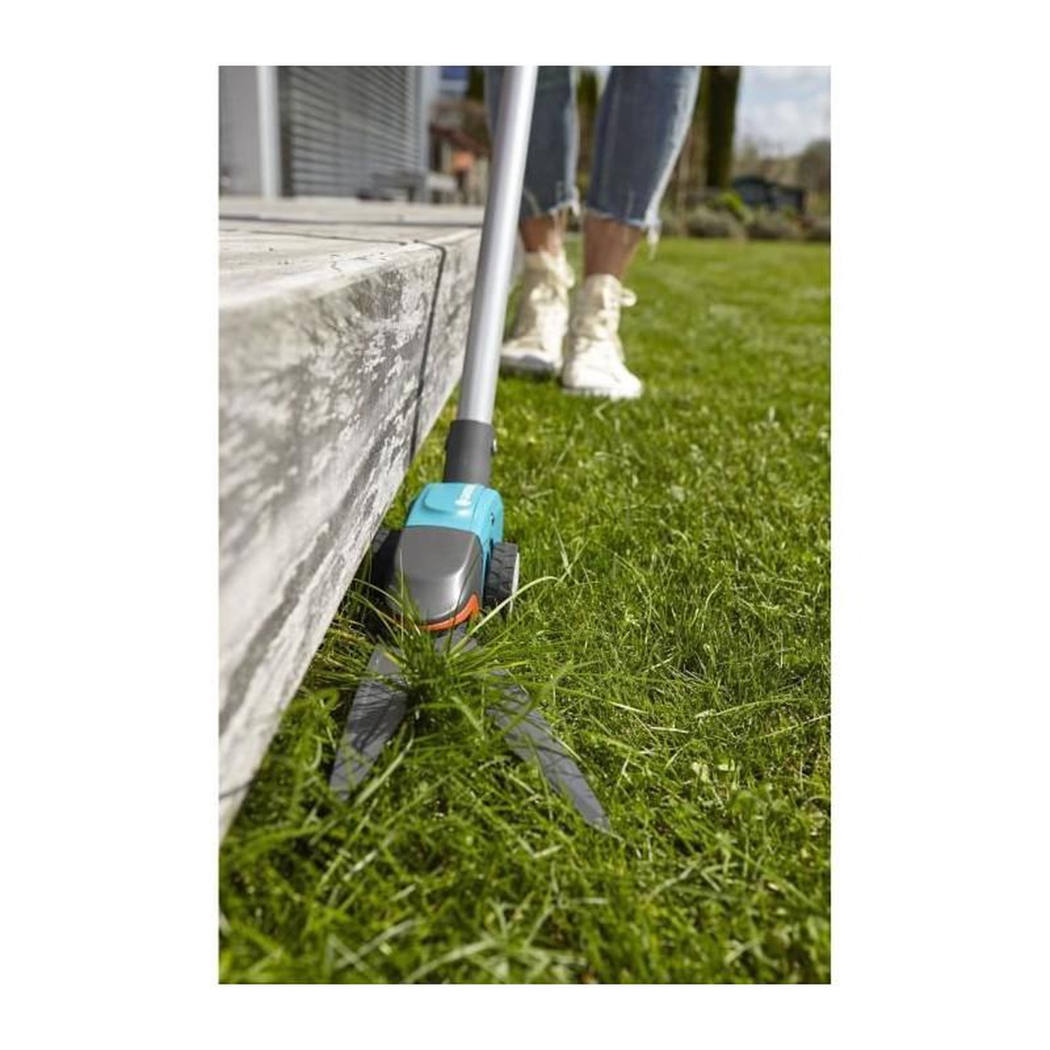 Voir la diapositive 3 : Gardena GARDENA Cisaille a gazon orientable Comfort - Lames pivotantes - Revetement anti-adherence - Poignee ergonomique - 12100-20
