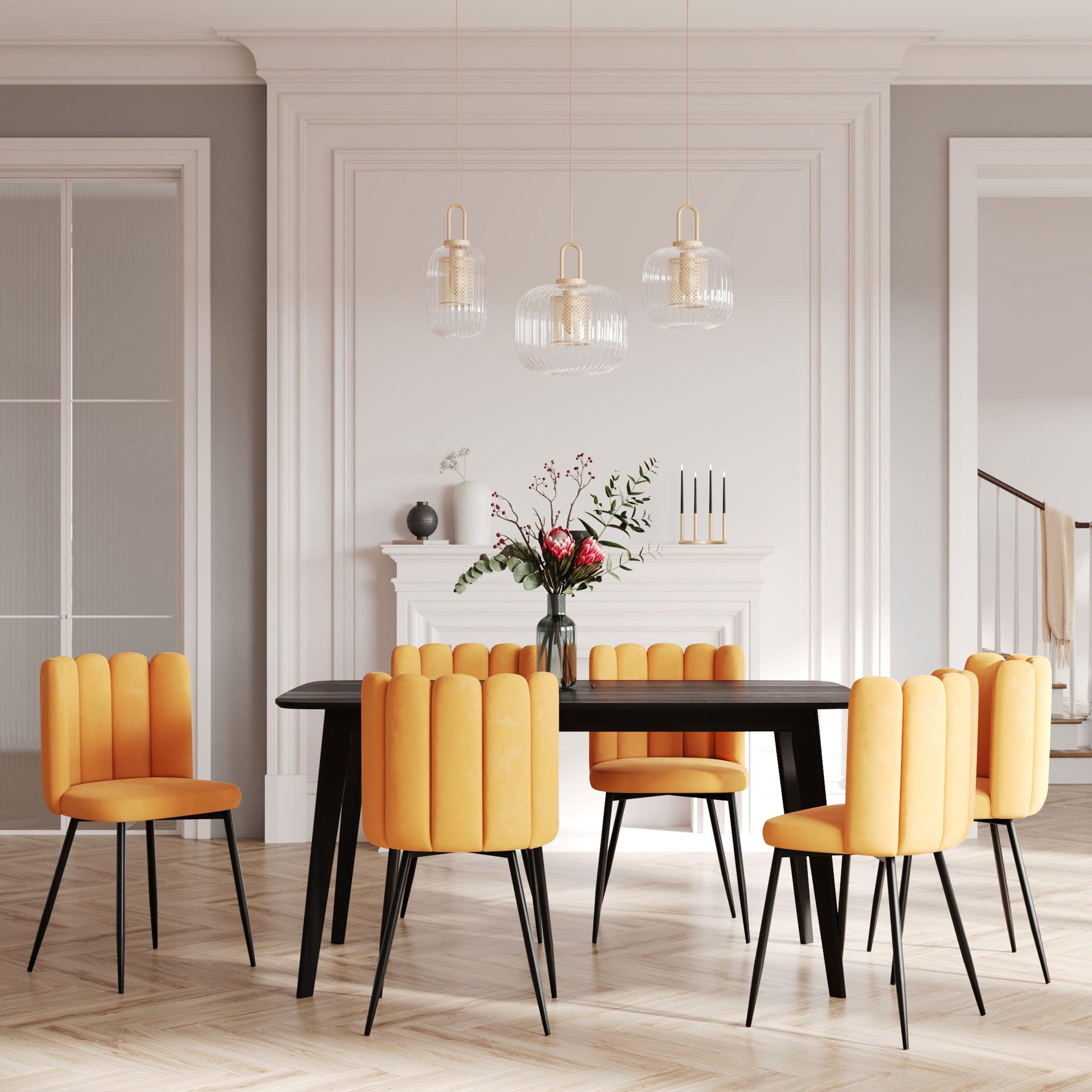 Voir la diapositive 5 : MAISON PAVANE Lot de 2 chaises en velours jaune et pieds en métal-rosy