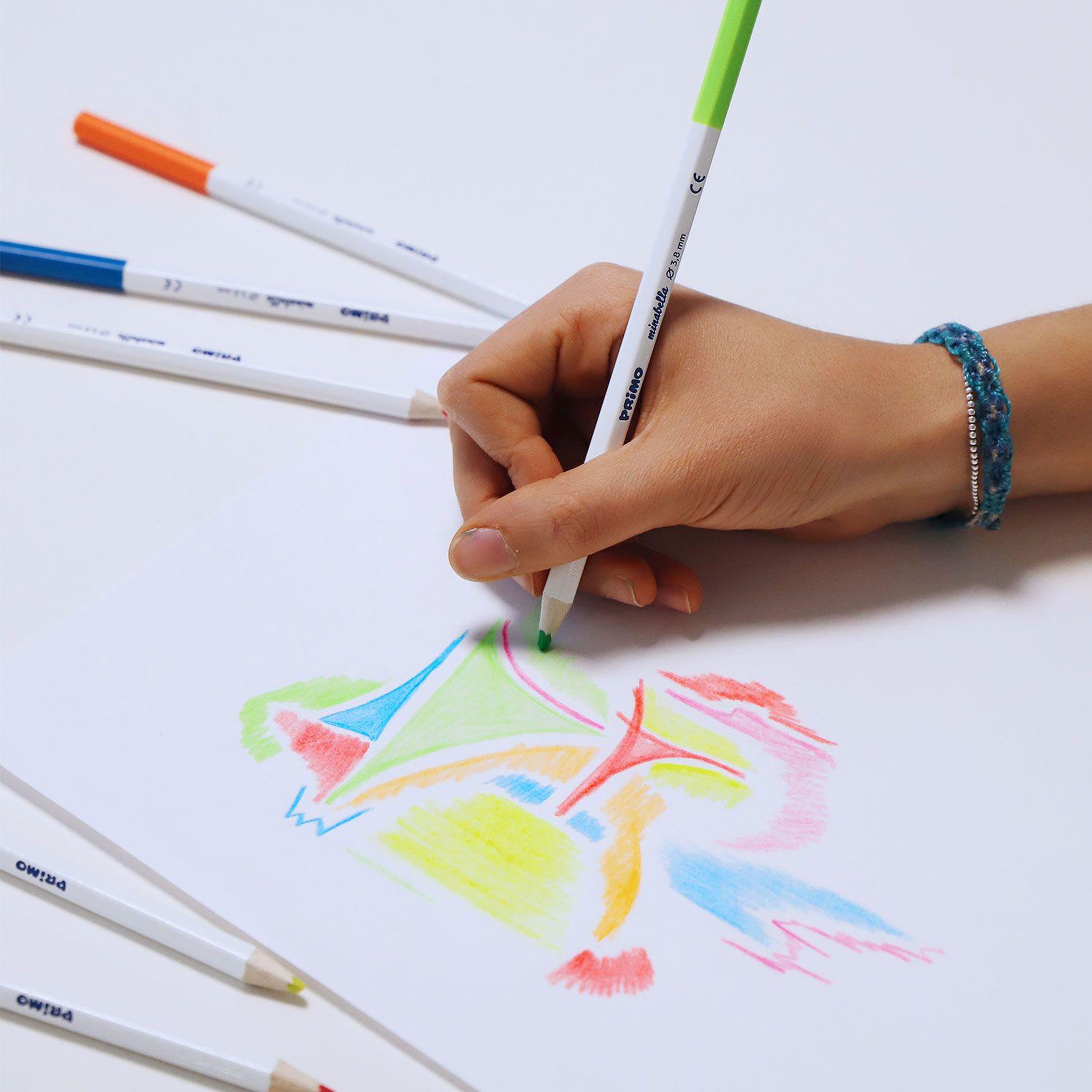 Voir la diapositive 2 : PRIMO 36 crayons de couleur minabella