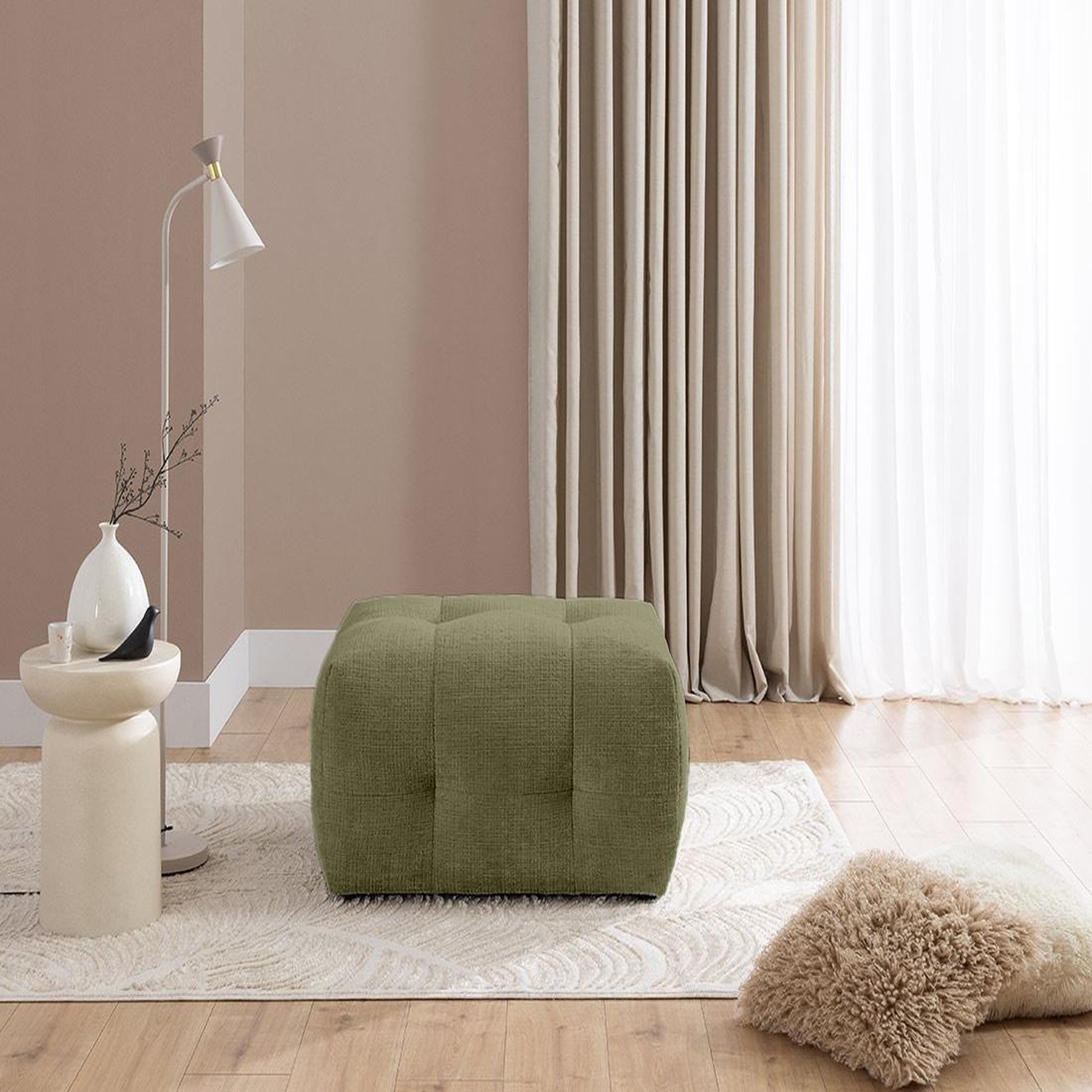 Voir la diapositive 4 : BEST MOBILIER Diane - pouf en velours texturé