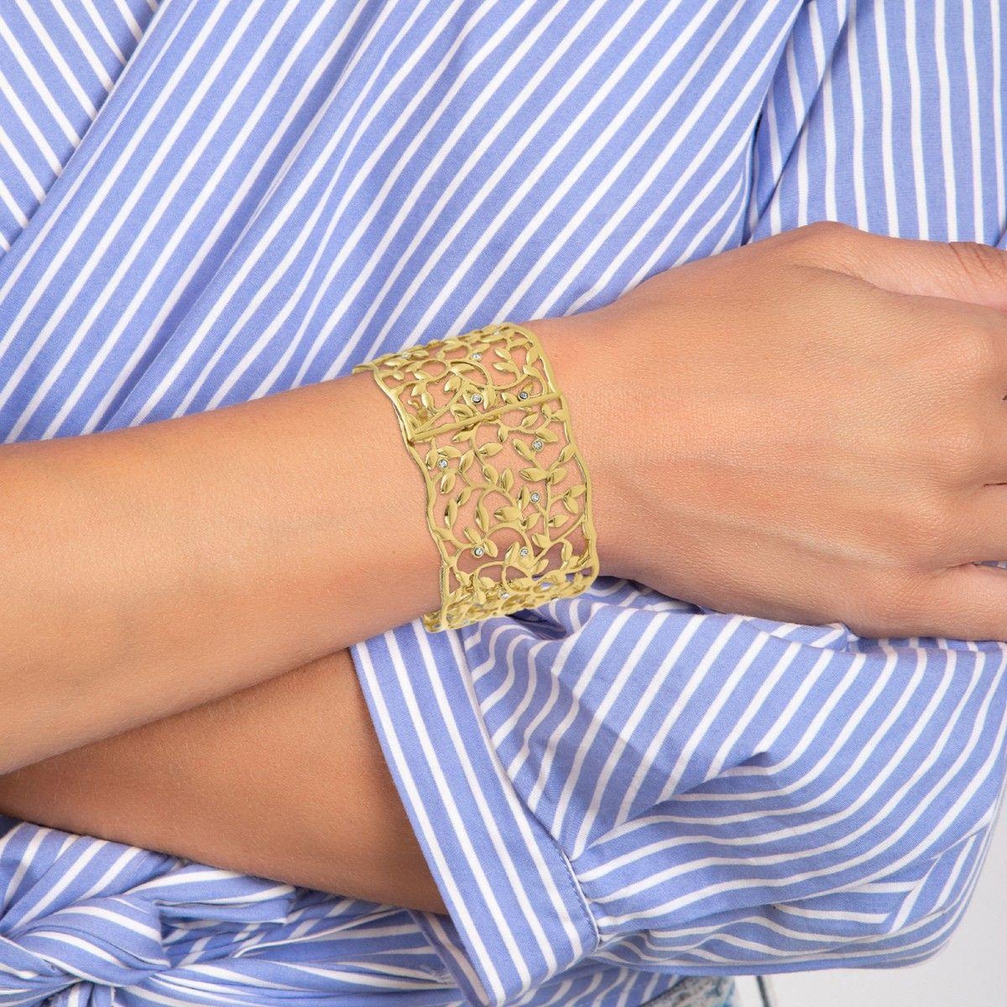 Voir la diapositive 2 : SC BOHEME Bracelet par SC Bohème orné de Cristaux scintillants