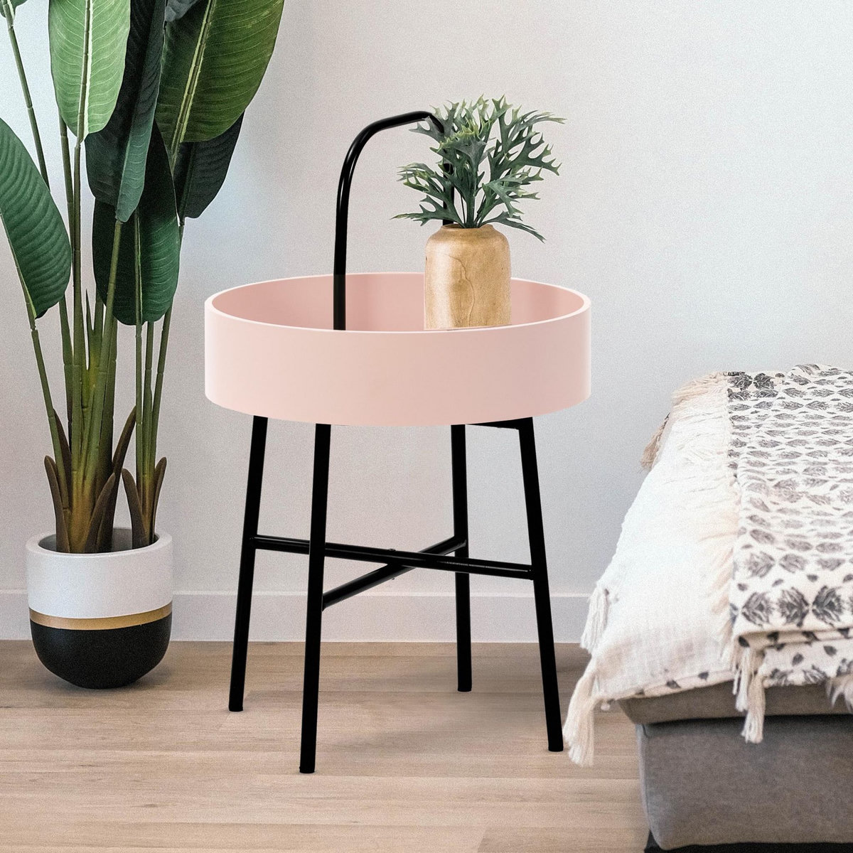 VS VENTA-STOCK Table auxiliaire Jaipur avec Plateau en MDF Rose et Structure métallique en Noir Mat