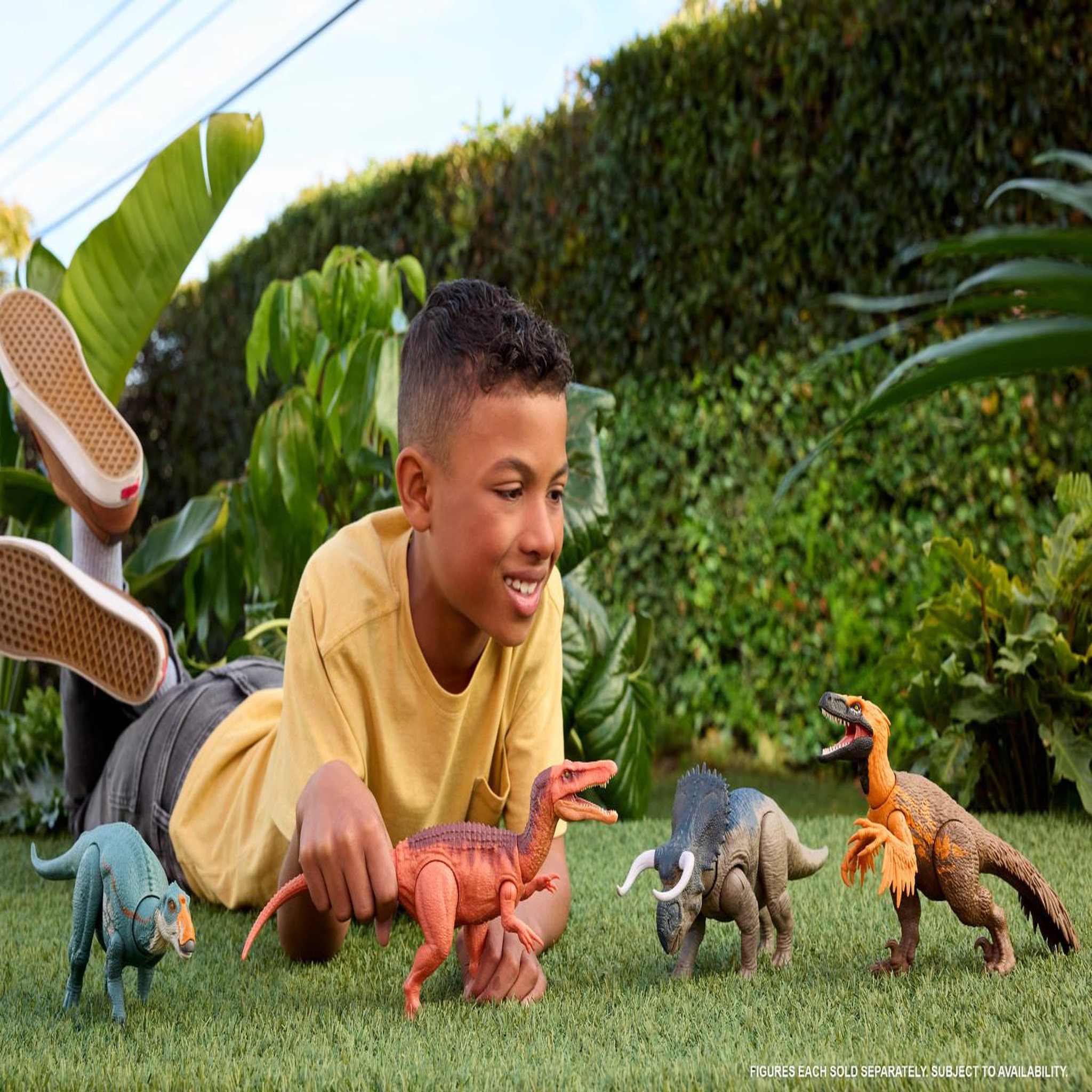 Voir la diapositive 3 : JURASSIC SAGA NASUTOCERATOPS SONORE
