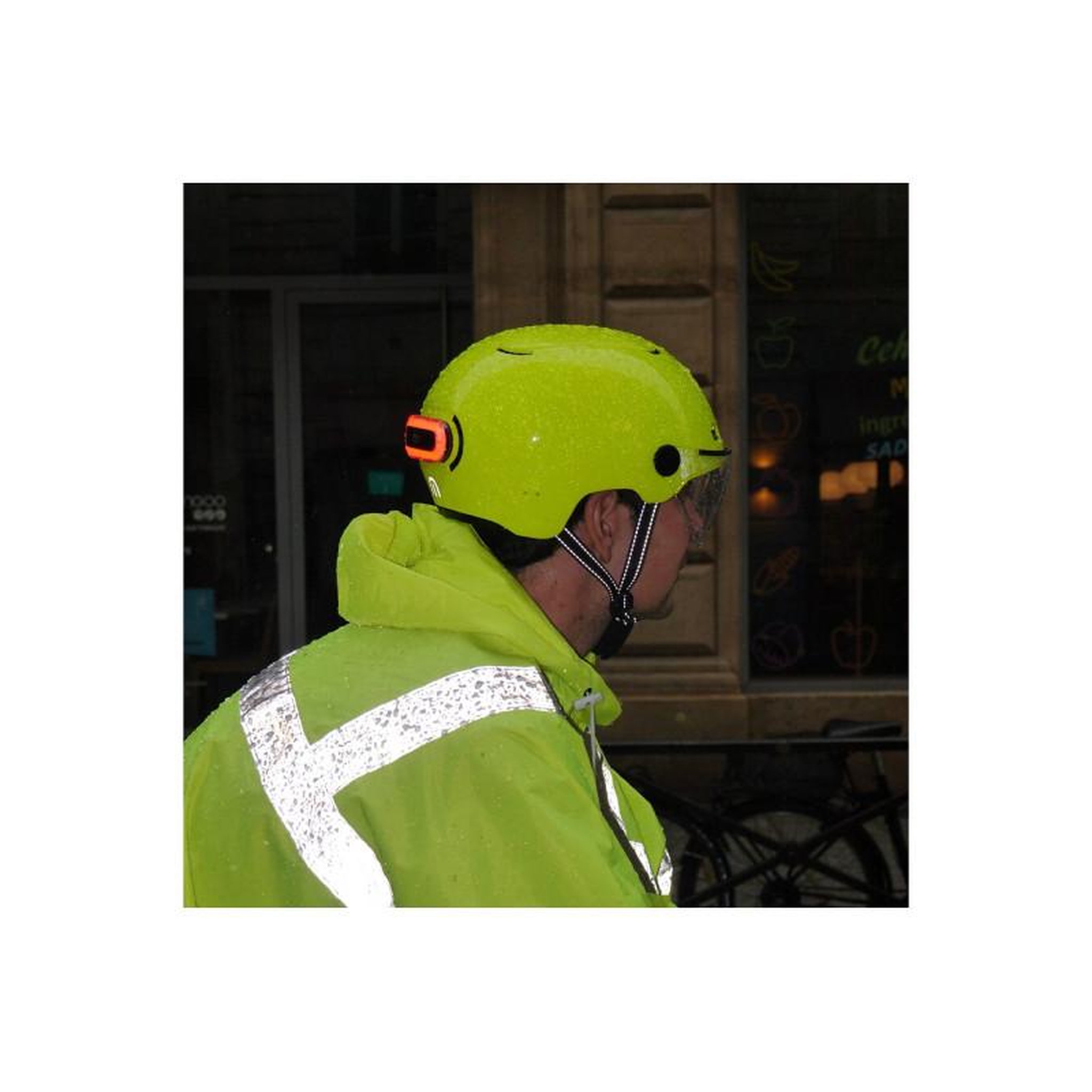 Voir la diapositive 5 : COSMO CONNECTED Casque vélo Cosmo Connected Fusion+ Jaune Fluorescent