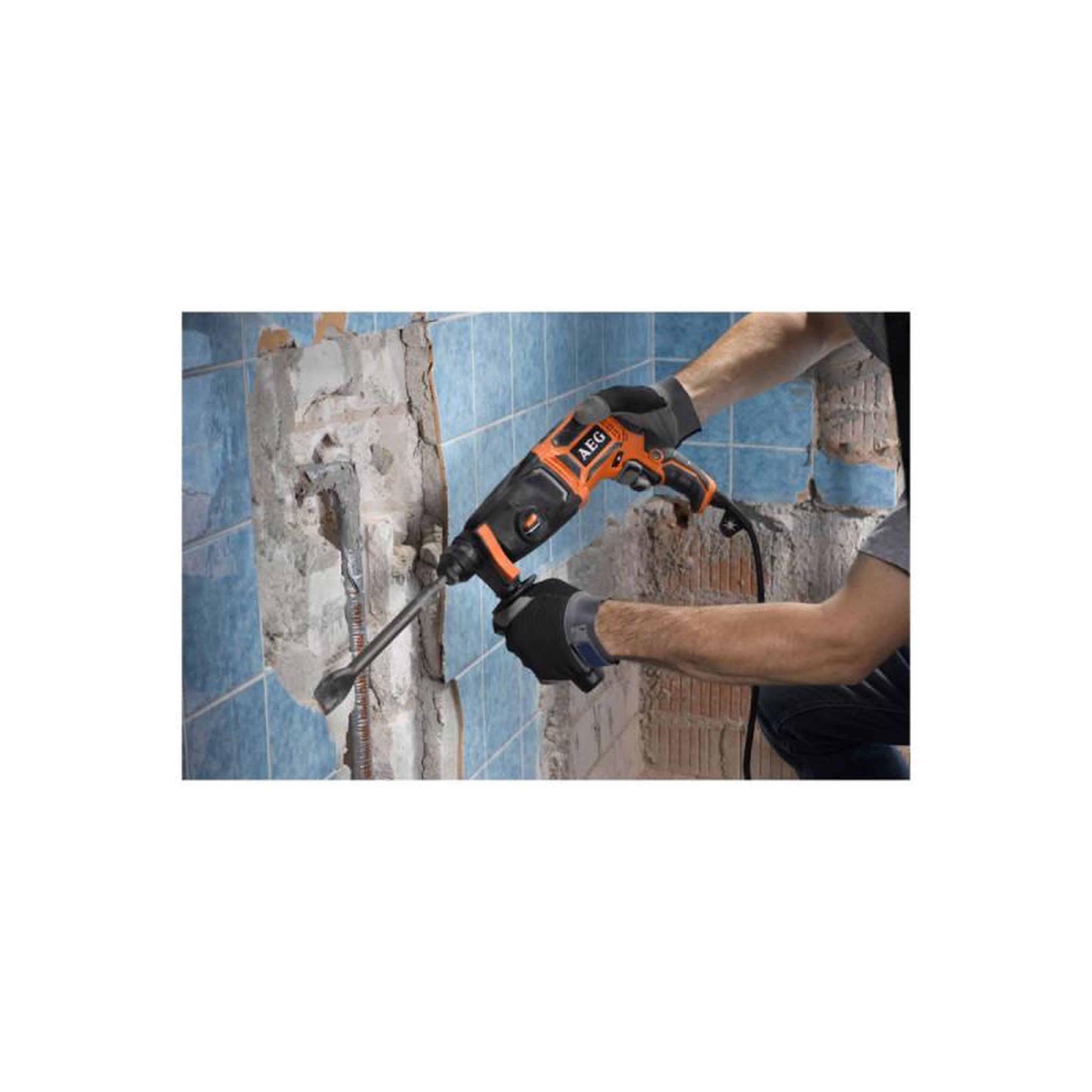 Voir la diapositive 2 : AEG Perforateur burineur AEG SDSPLUS 800W 2.4 Joules KH24IE