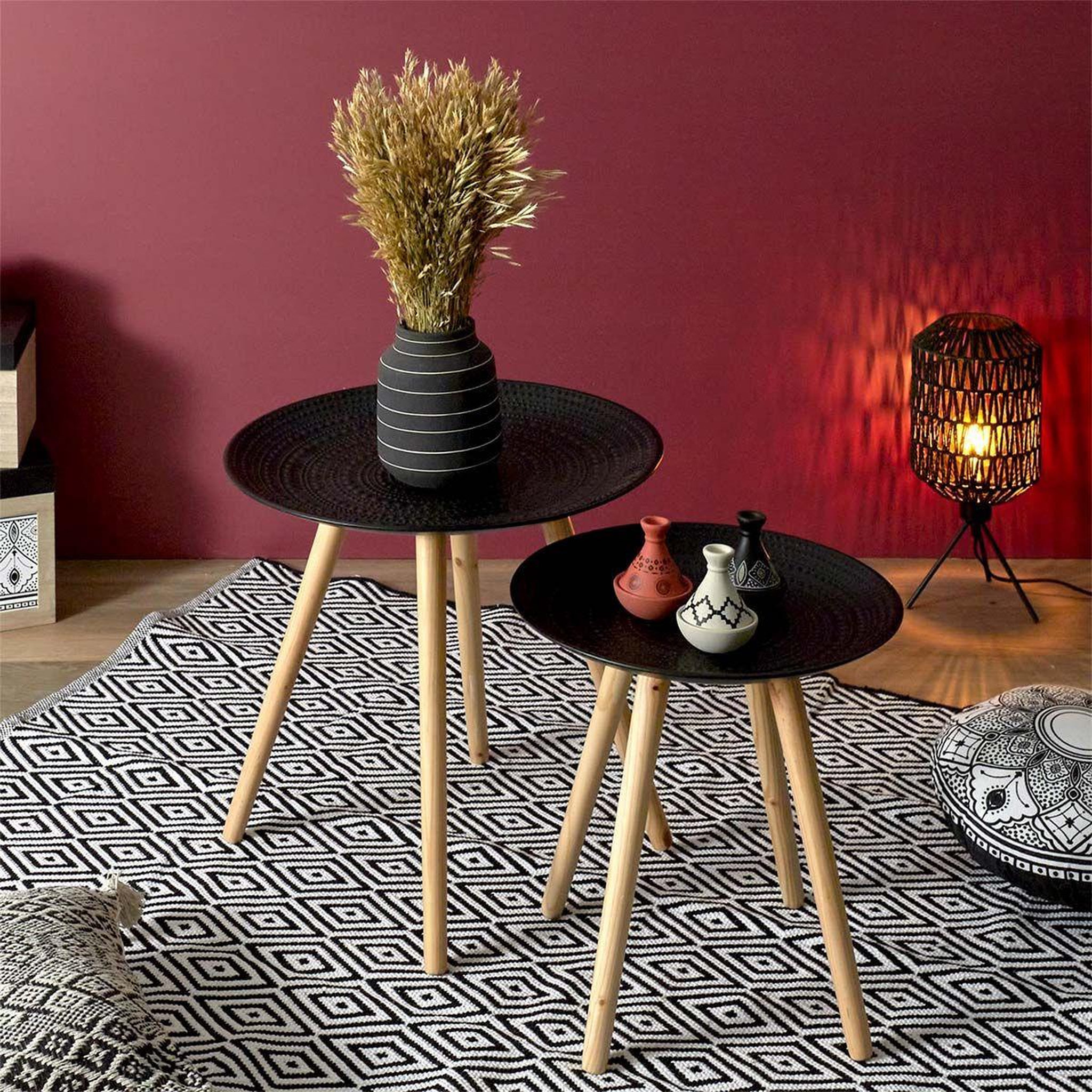 Voir la diapositive 5 : The Home Deco Factory Lot de 2 tables gigognes  relief  49cm noir