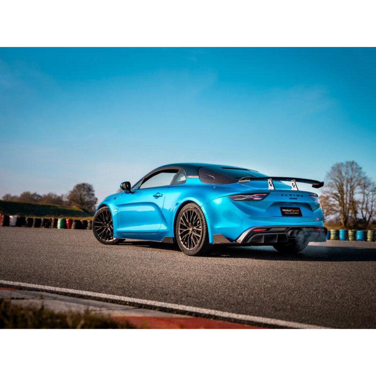 Smartbox Stage de pilotage : 2 tours de circuit au volant d'une Alpine A110 R - Coffret Cadeau Sport & Aventure