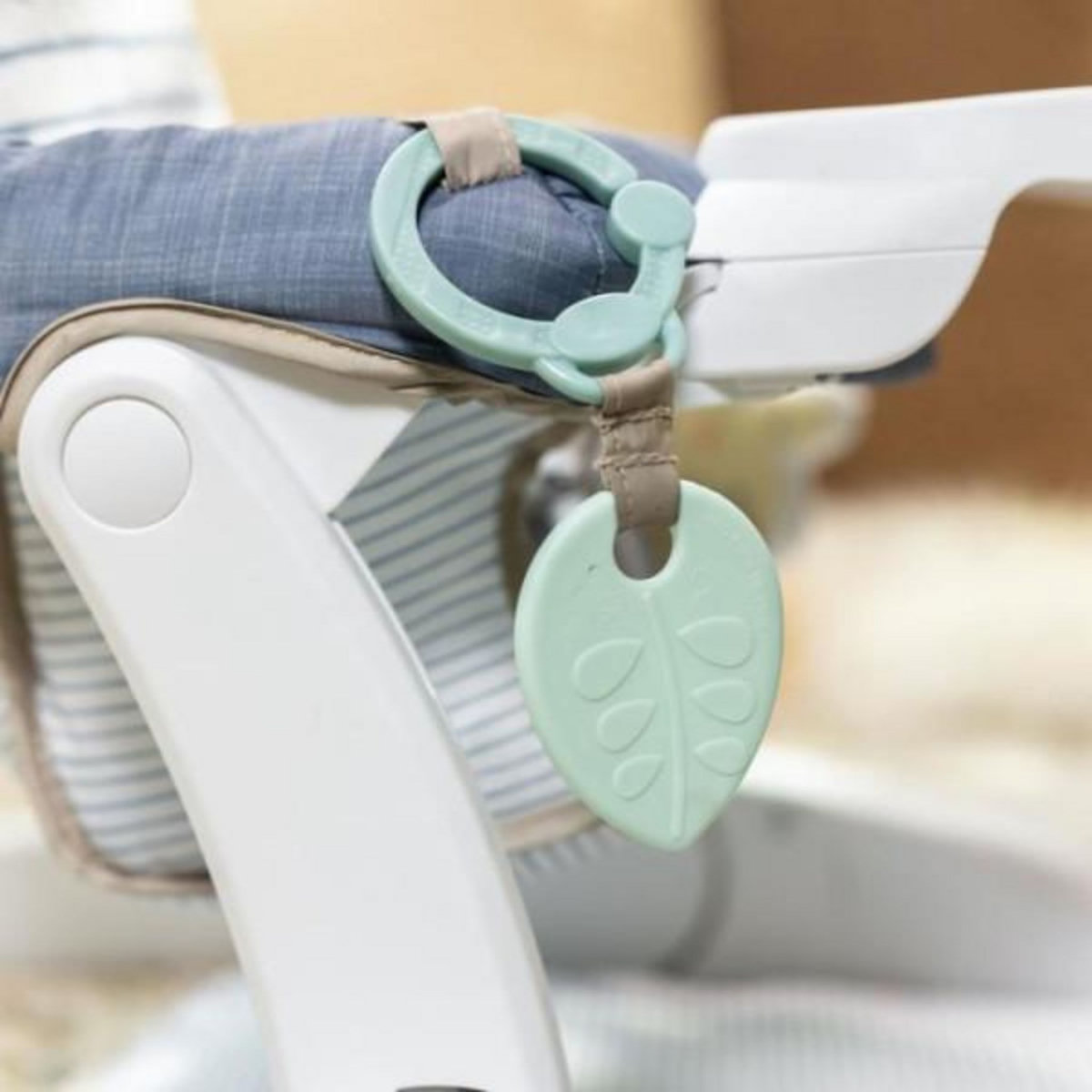 MARKET24 INGENUITY Siege bébé d'apprentissage -Casi le zebre- apporte support a bébé, 3 positions de siege, tablette d'activités