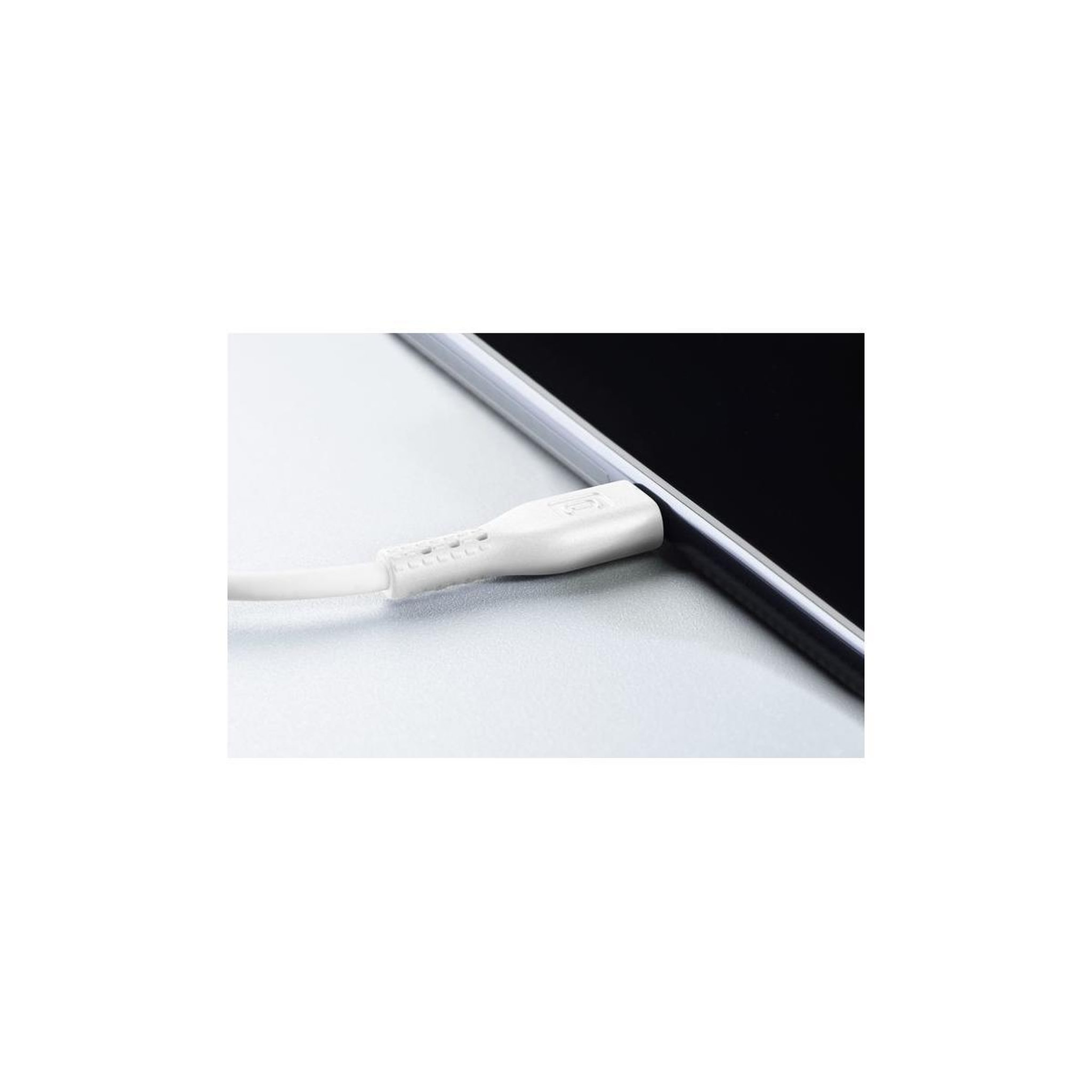 Voir la diapositive 3 : CELLULAR LINE Cellularline power cable for tablet 200cm - usb-c to lightning
