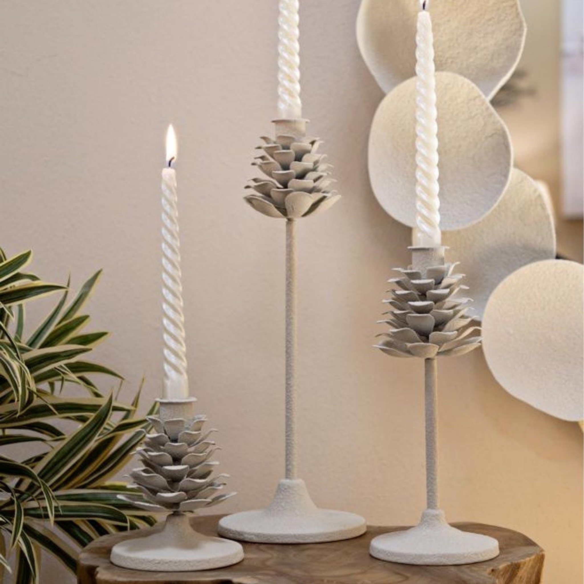 Voir la diapositive 5 : Paris Prix Chandelier en métal  pigna  33cm crème