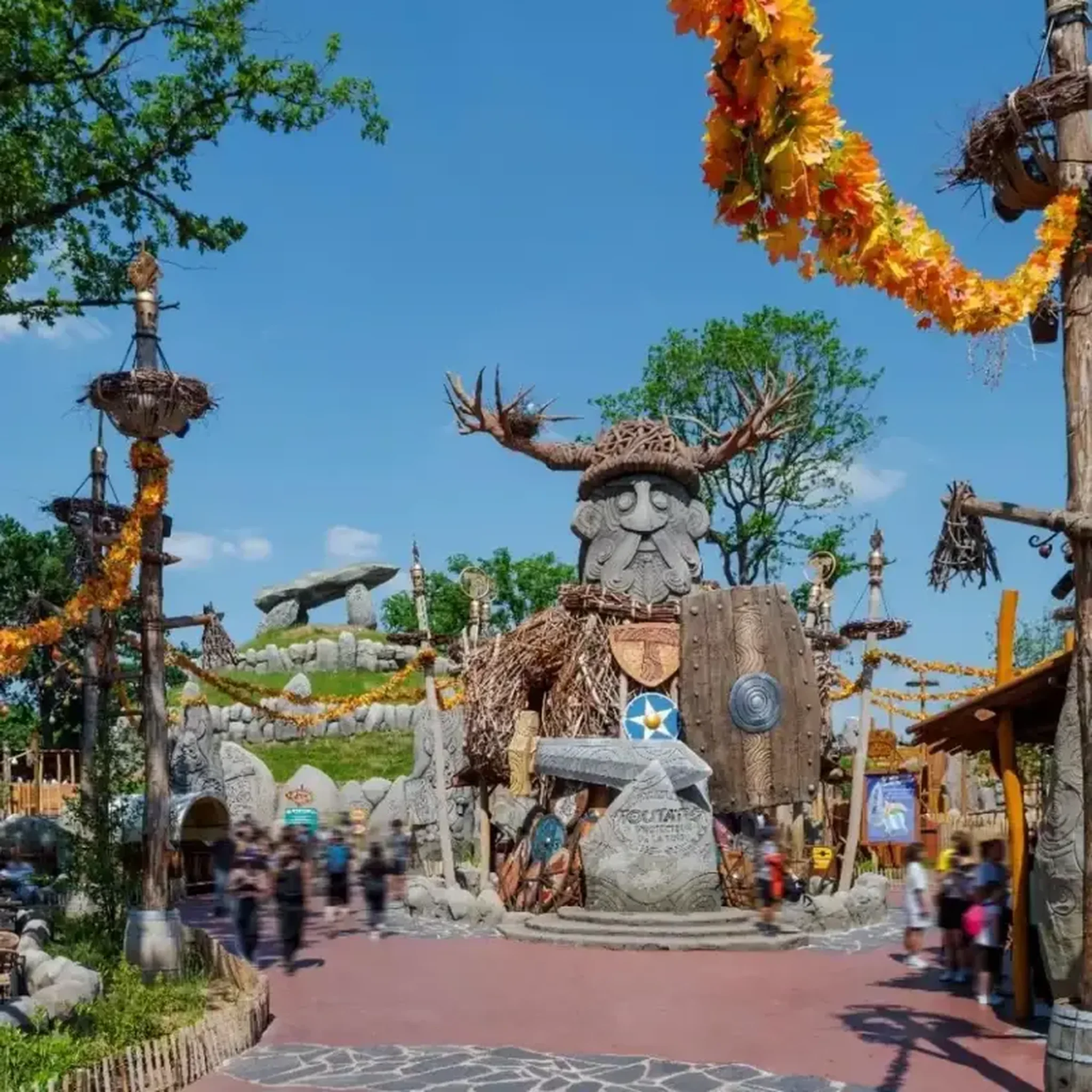 Voir la diapositive 3 : Asterix Coffret cadeau parc astérix - un séjour en famille